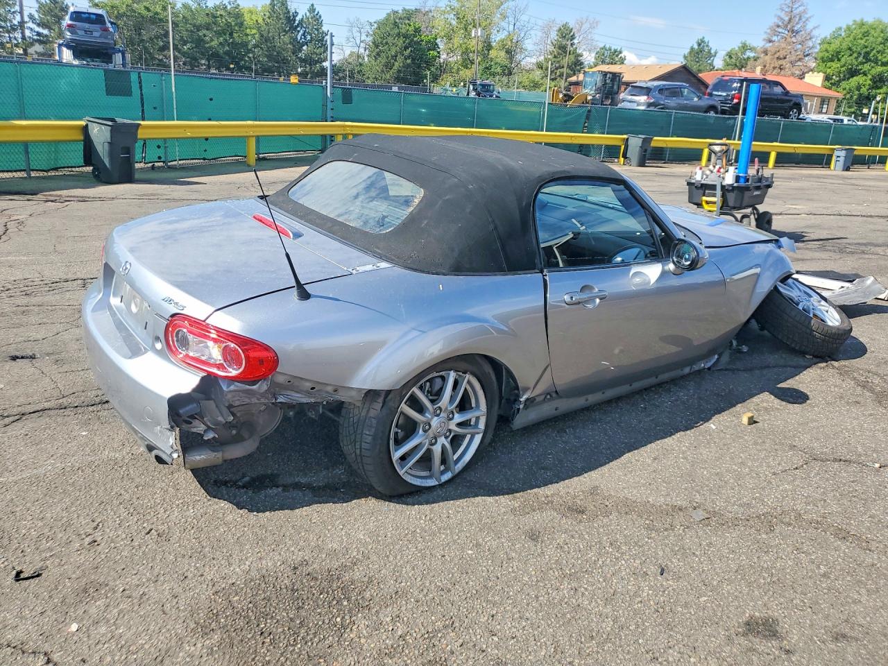 2011 Mazda Mx-5 Miata Silver vin: JM1NC2JF9B0219537