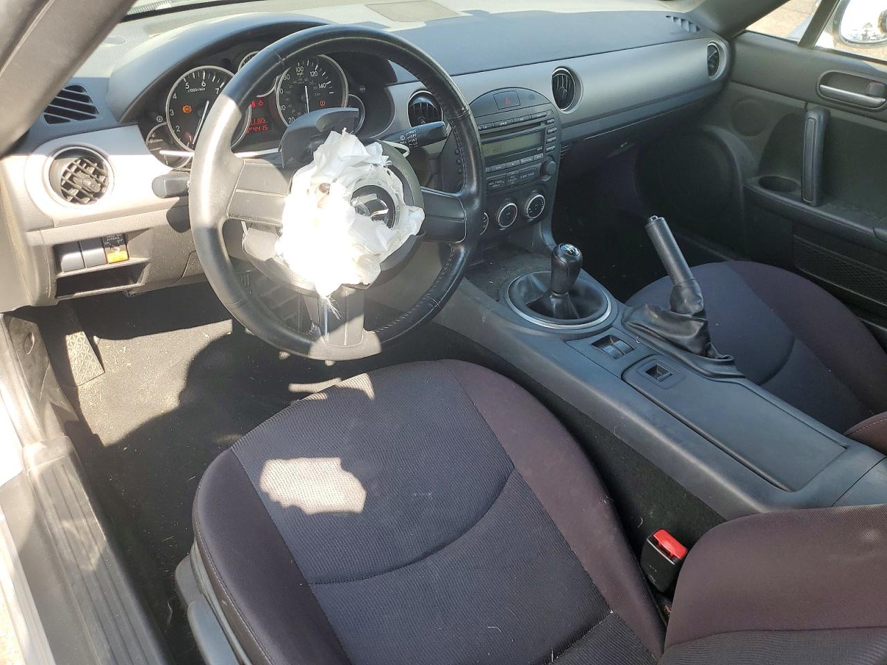 2011 Mazda Mx-5 Miata Silver vin: JM1NC2JF9B0219537