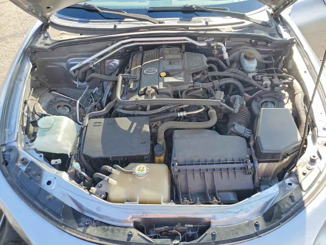 2011 Mazda Mx-5 Miata Silver vin: JM1NC2JF9B0219537