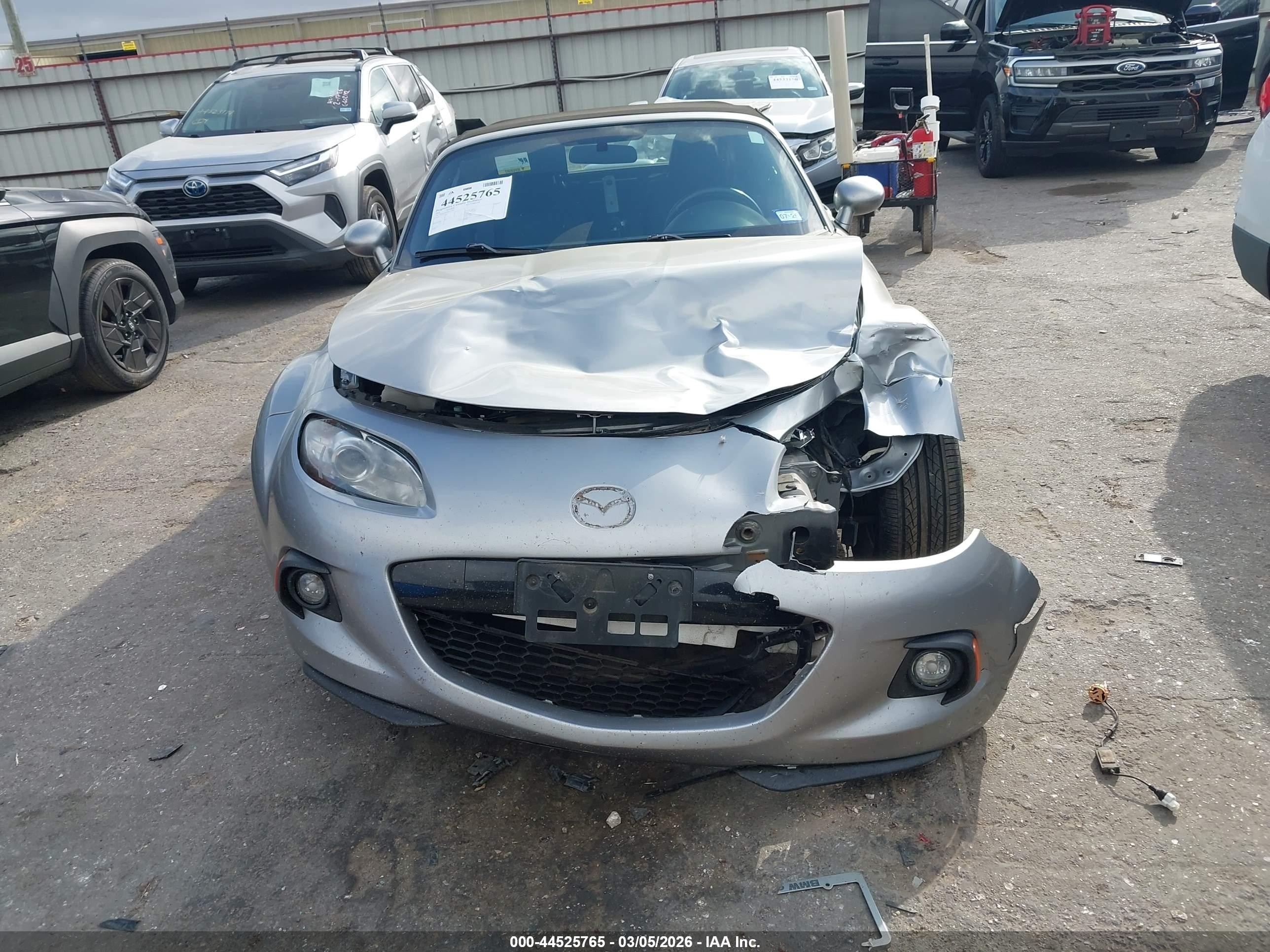 2014 Mazda Mx-5 Miata Sport Silver vin: JM1NC2JFXE0233693