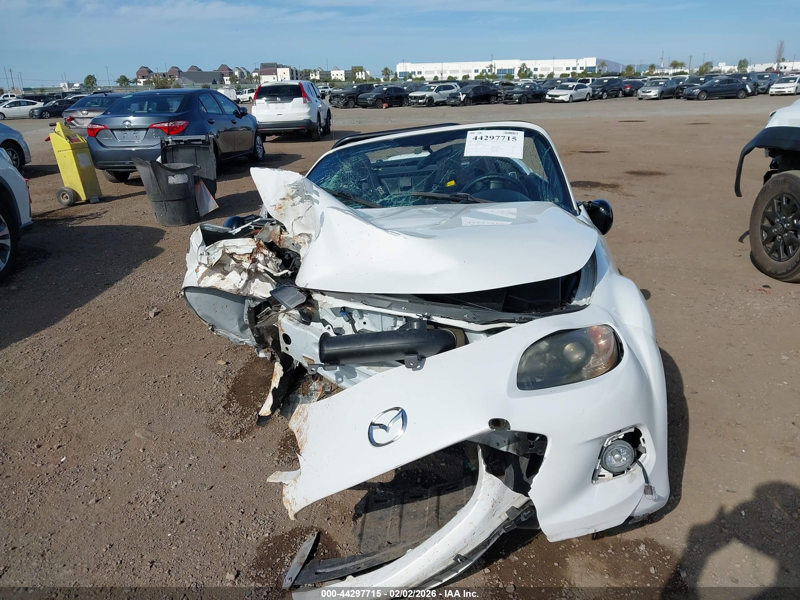 2014 Mazda Mx-5 Miata Club White vin: JM1NC2LF4E0234125
