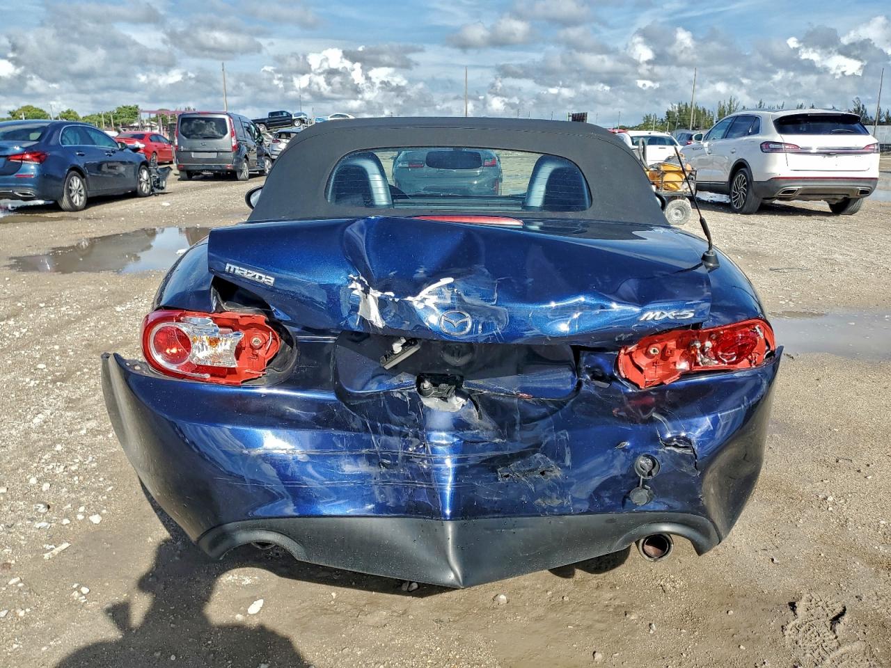 2012 Mazda Mx-5 Miata Blue vin: JM1NC2LF7C0225657