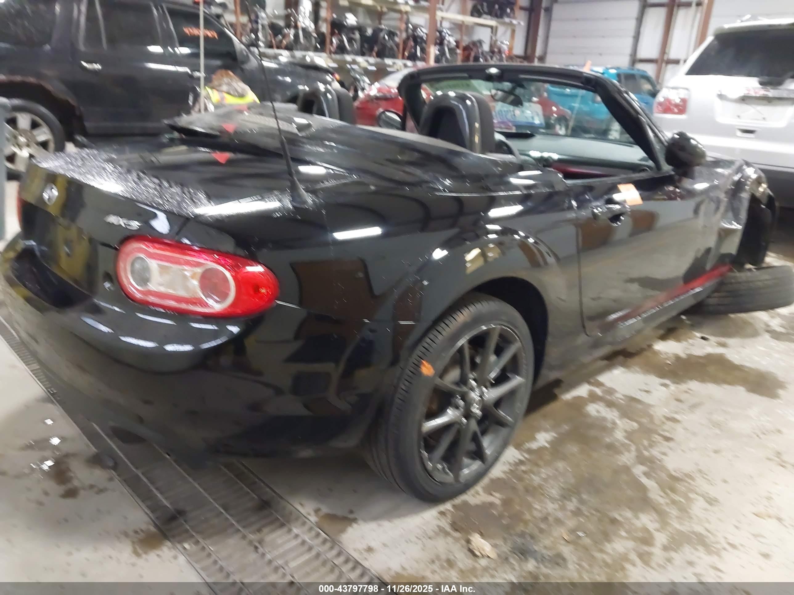 2014 Mazda Mx-5 Miata Club Black vin: JM1NC2MF1E0237045