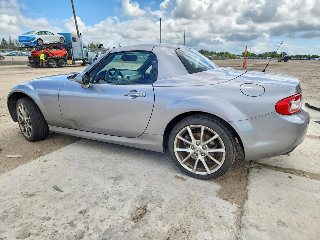 2011 Mazda Mx-5 Miata Silver vin: JM1NC2MF2B0219259