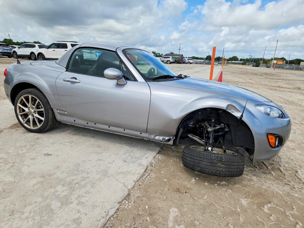 2011 Mazda Mx-5 Miata Silver vin: JM1NC2MF2B0219259