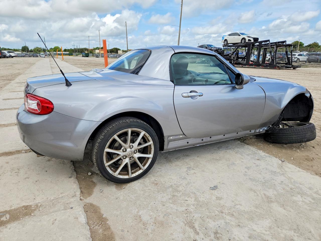 2011 Mazda Mx-5 Miata Silver vin: JM1NC2MF2B0219259