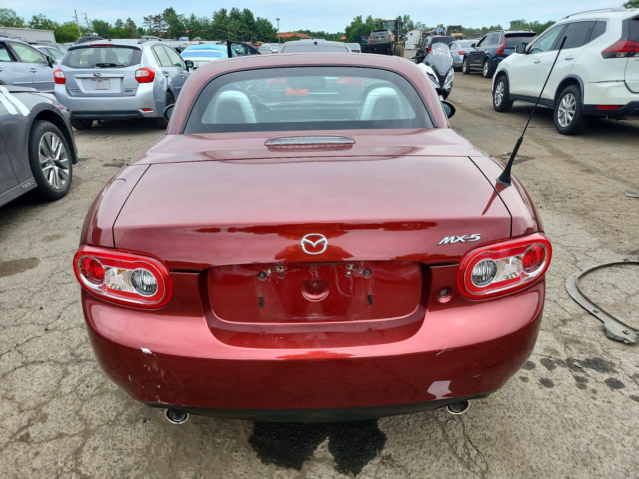 2012 Mazda Mx-5 Miata Burgundy vin: JM1NC2MF3C0221510