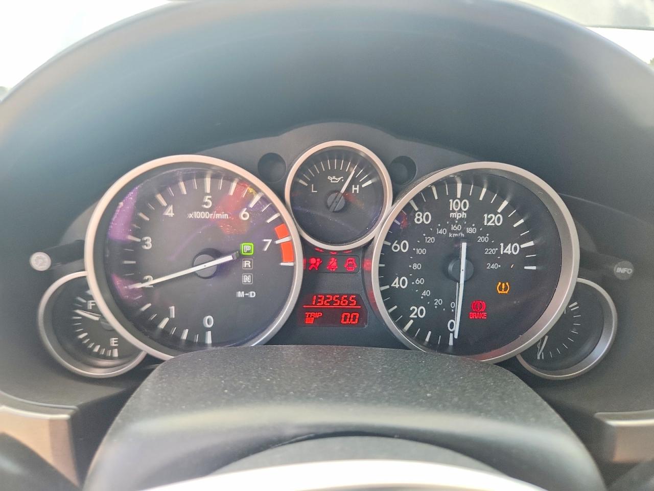 2011 Mazda Mx-5 Miata Silver vin: JM1NC2MF5B0215609