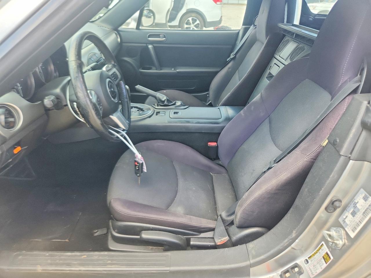 2011 Mazda Mx-5 Miata Silver vin: JM1NC2MF5B0215609