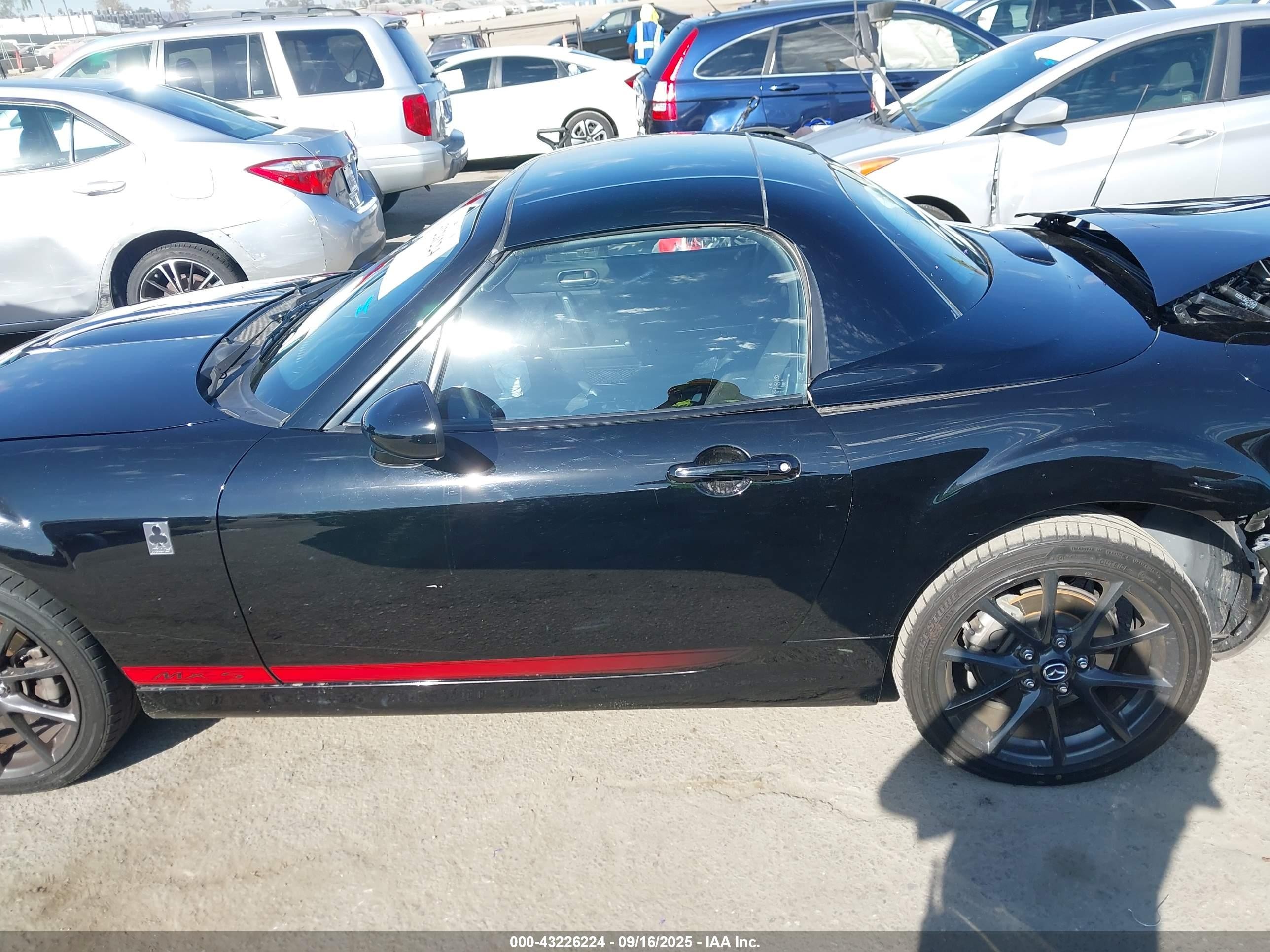 2014 Mazda Mx-5 Miata Club Black vin: JM1NC2MF5E0235511