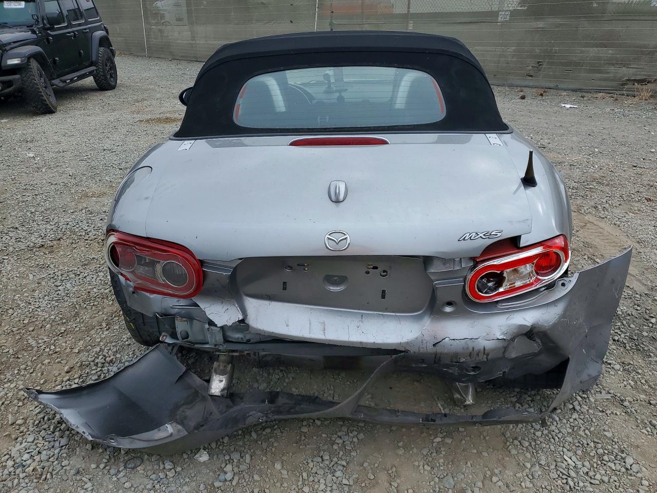 2015 Mazda Mx-5 Miata Grand Touring Silver vin: JM1NC2NF0F0239191