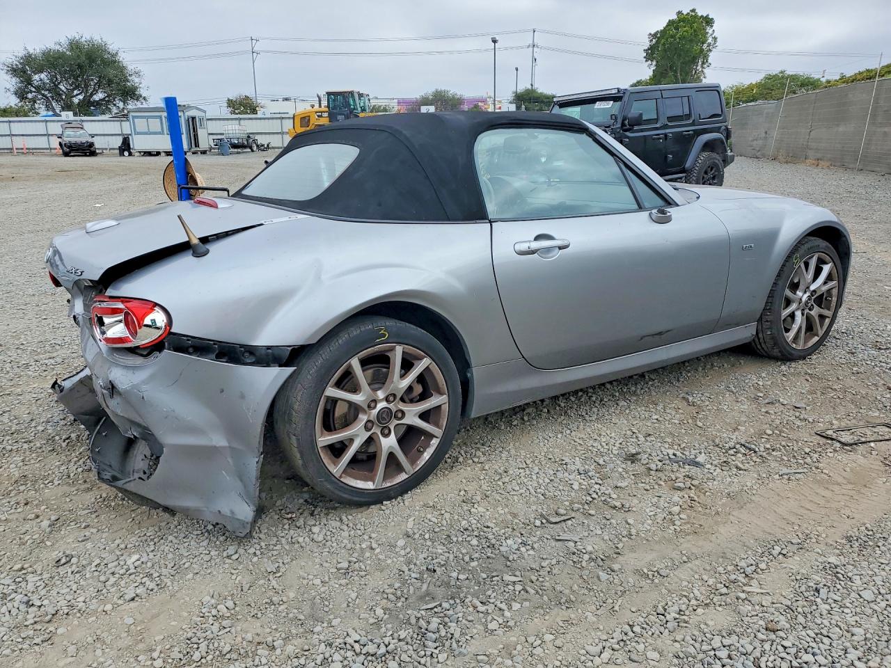 2015 Mazda Mx-5 Miata Grand Touring Silver vin: JM1NC2NF0F0239191