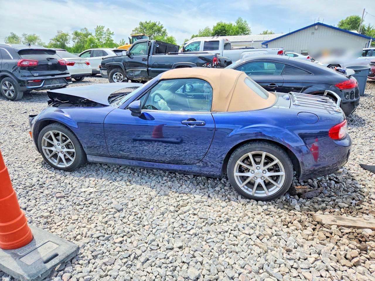 2011 Mazda Mx-5 Miata Blue vin: JM1NC2NF3B0214196