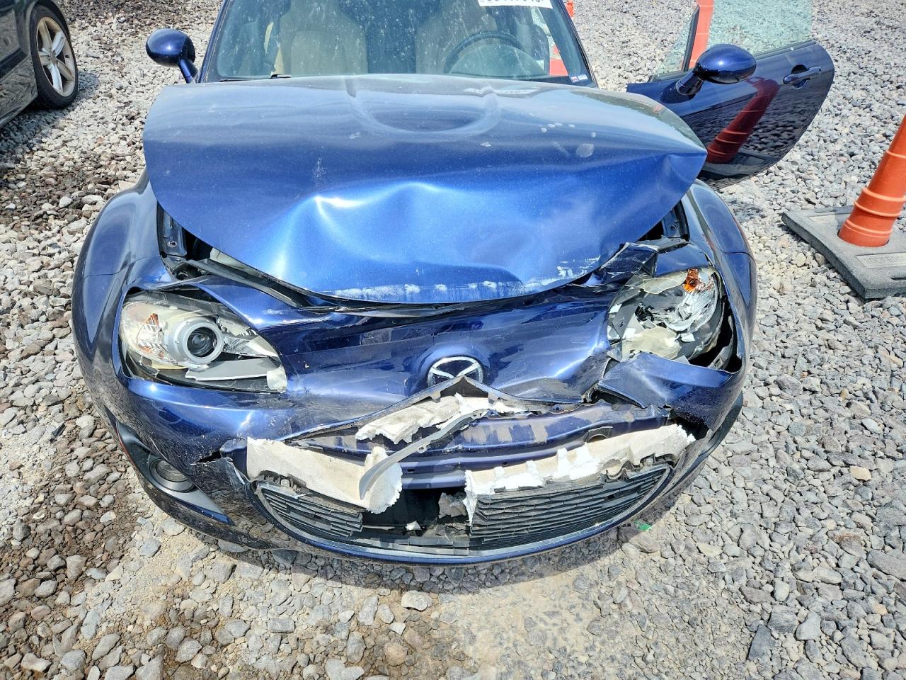 2011 Mazda Mx-5 Miata Blue vin: JM1NC2NF3B0214196