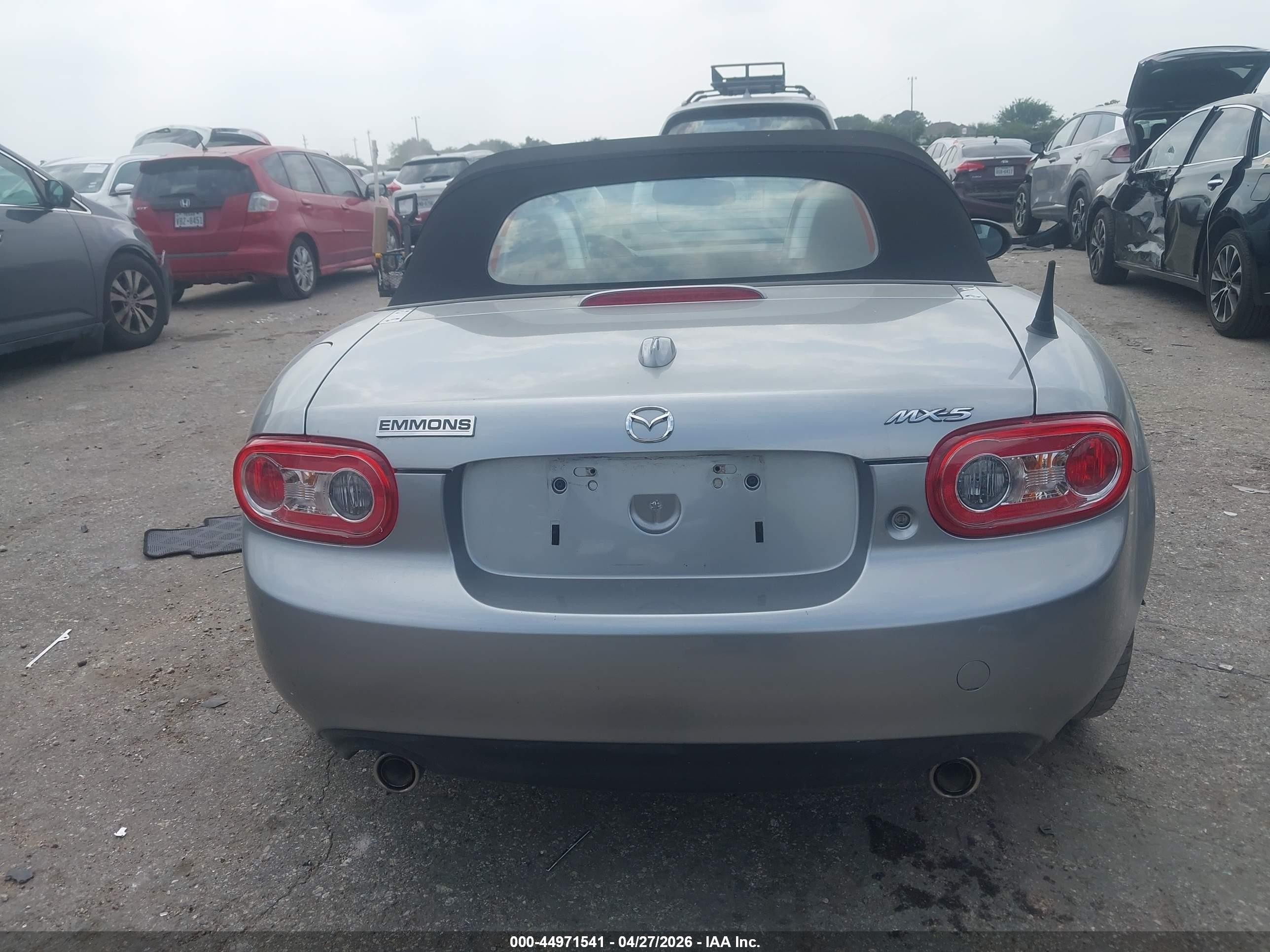2011 Mazda Mx-5 Miata Grand Touring Silver vin: JM1NC2NF4B0218466