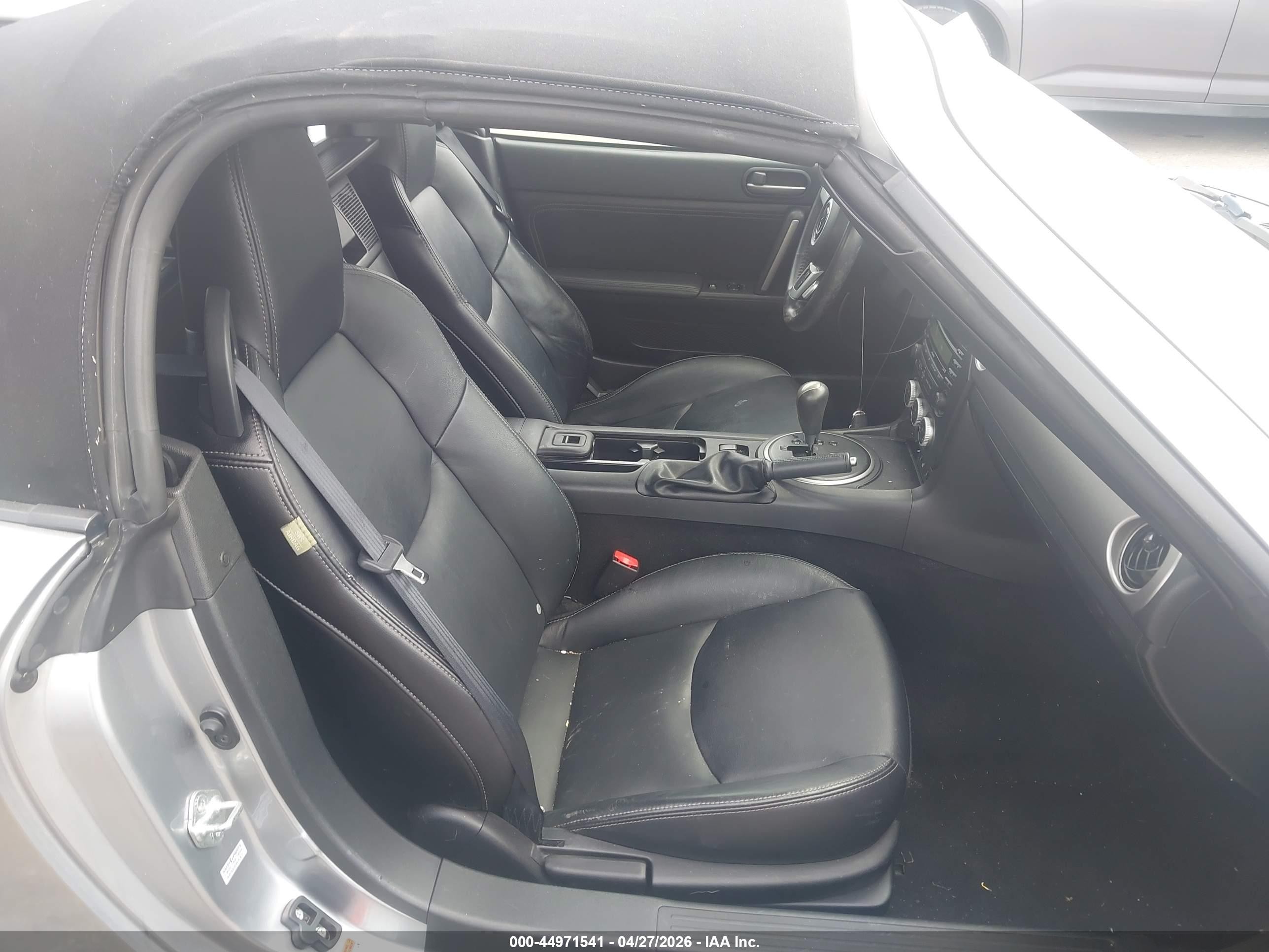 2011 Mazda Mx-5 Miata Grand Touring Silver vin: JM1NC2NF4B0218466