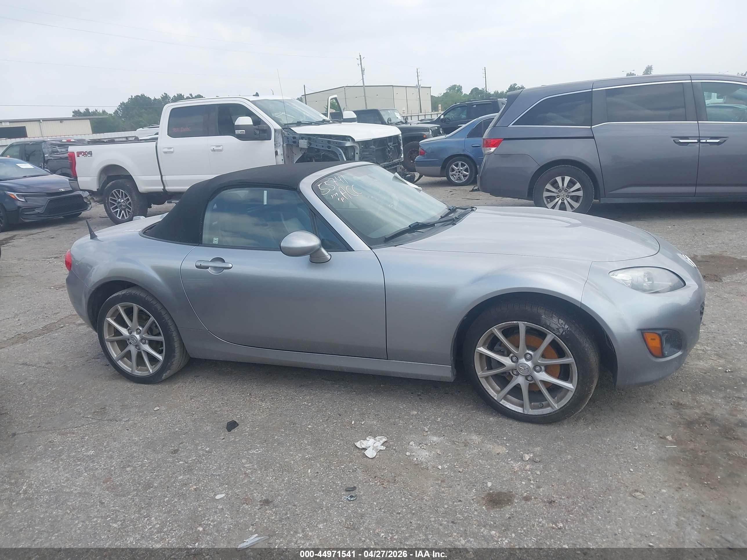 2011 Mazda Mx-5 Miata Grand Touring Silver vin: JM1NC2NF4B0218466