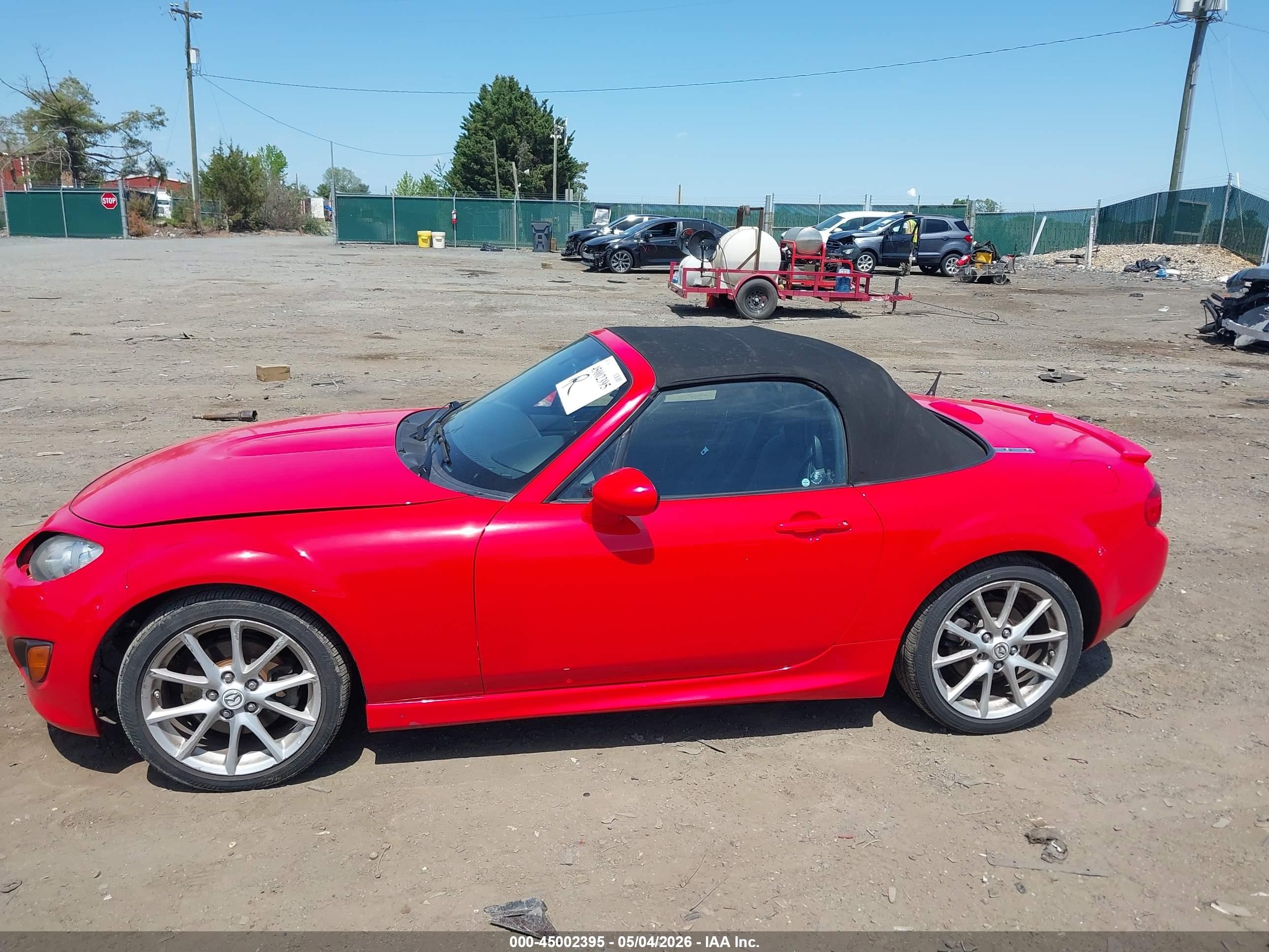 2011 Mazda Mx-5 Miata Grand Touring Red vin: JM1NC2NF9B0213683