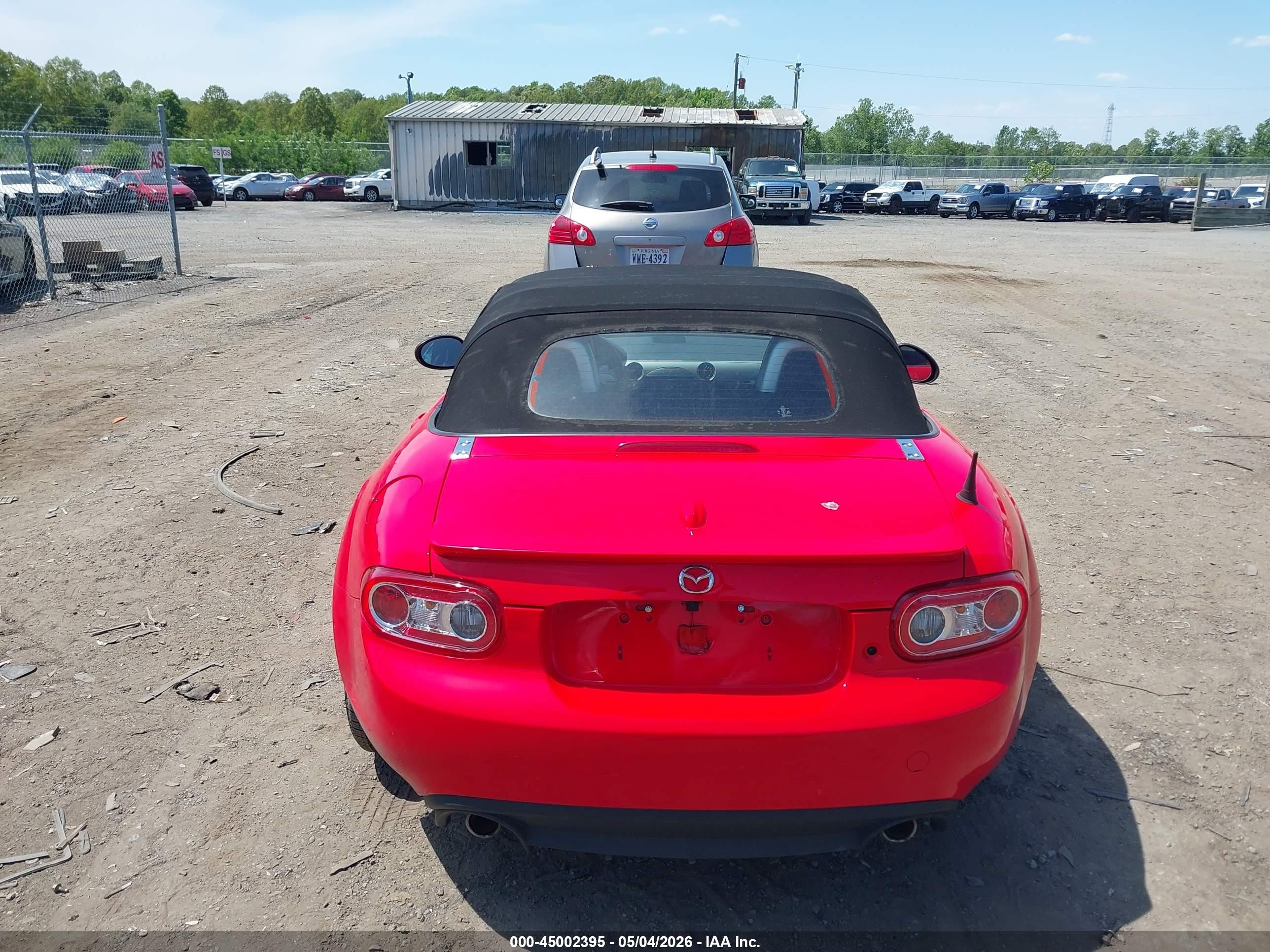 2011 Mazda Mx-5 Miata Grand Touring Red vin: JM1NC2NF9B0213683