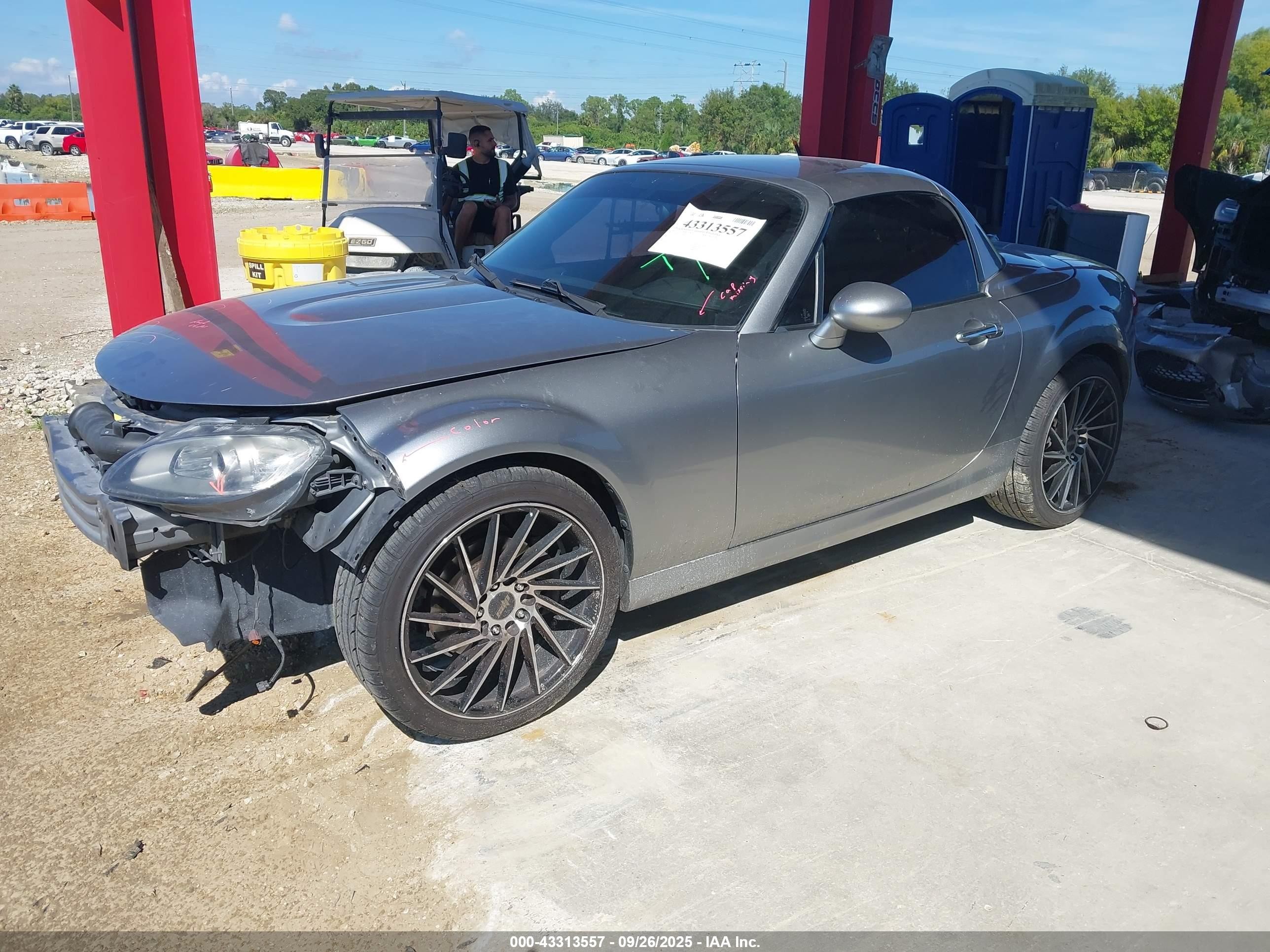 2011 Mazda Mx-5 Miata Grand Touring Silver vin: JM1NC2PF0B0218574