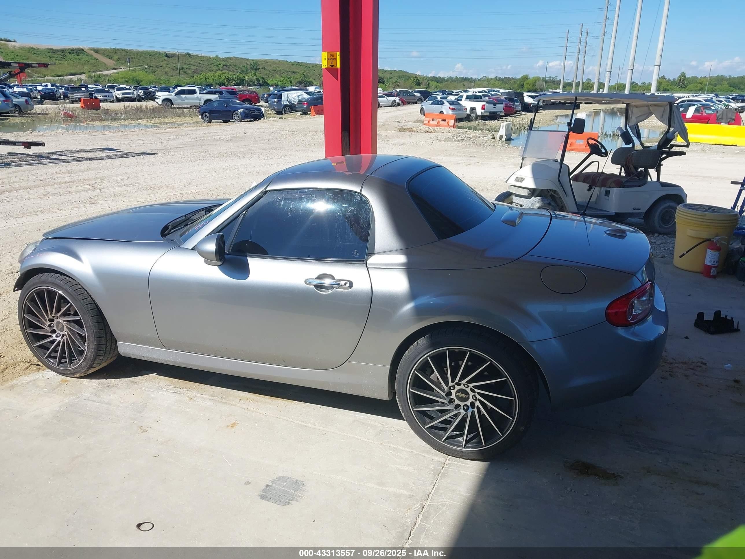 2011 Mazda Mx-5 Miata Grand Touring Silver vin: JM1NC2PF0B0218574