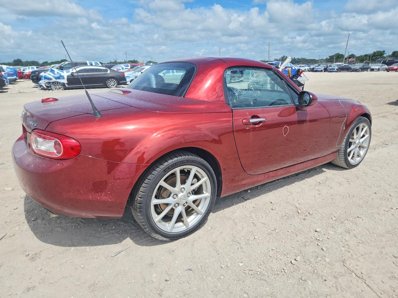 2012 Mazda Mx-5 Miata Burgundy vin: JM1NC2PF0C0221248