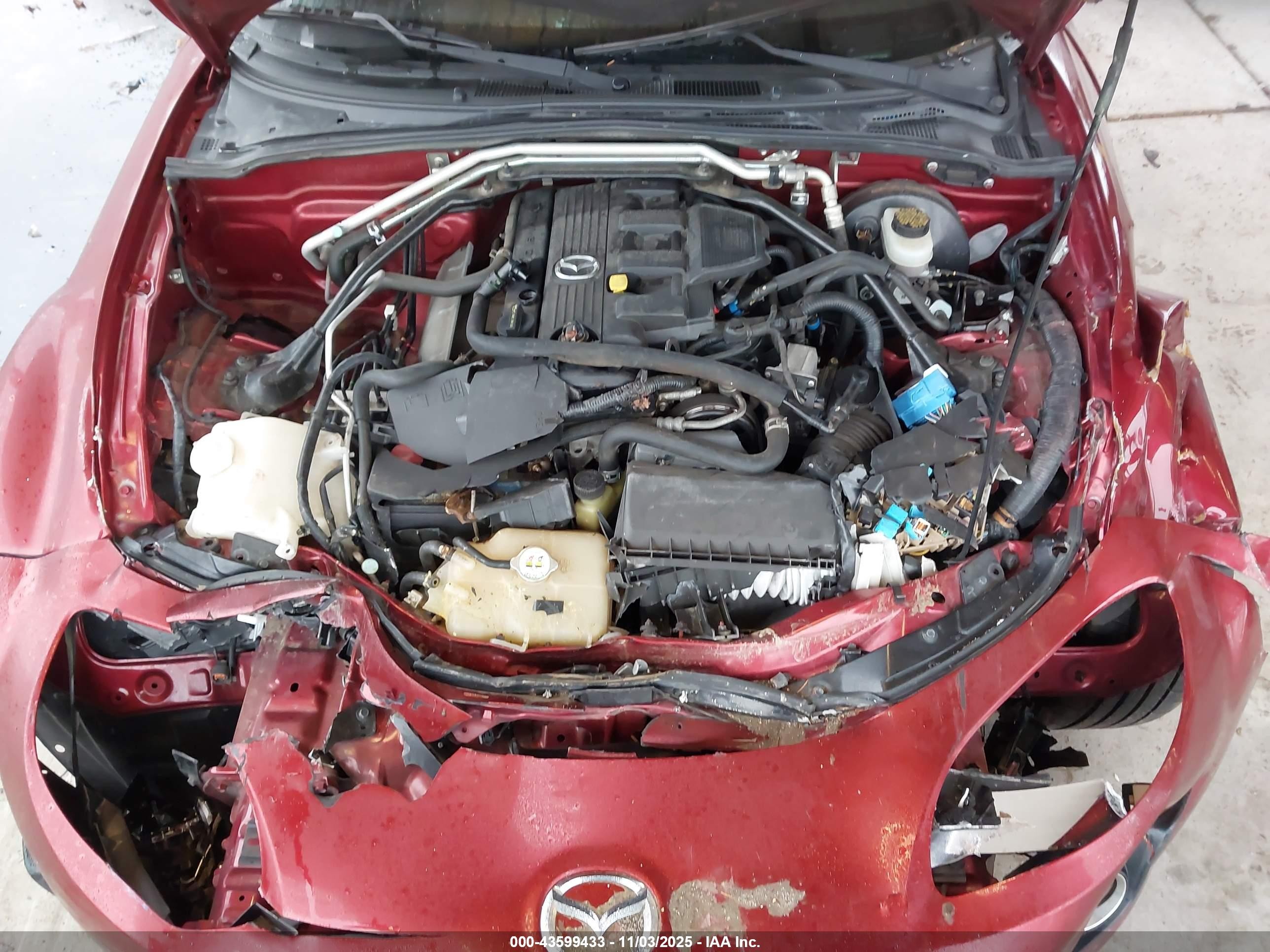 2011 Mazda Mx-5 Miata Grand Touring Red vin: JM1NC2PF1B0215425