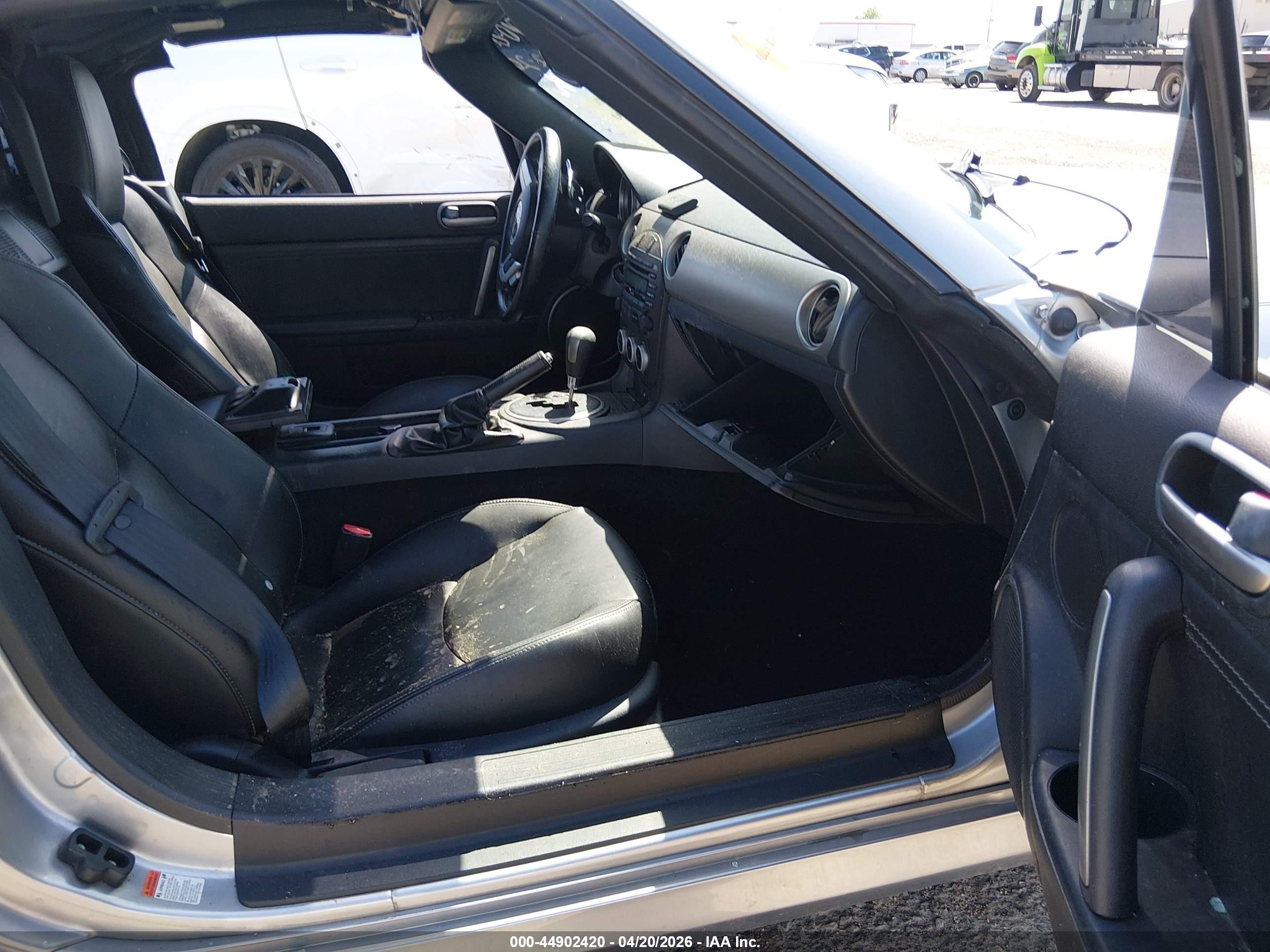 2011 Mazda Mx-5 Miata Grand Touring Silver vin: JM1NC2PF2B0217538