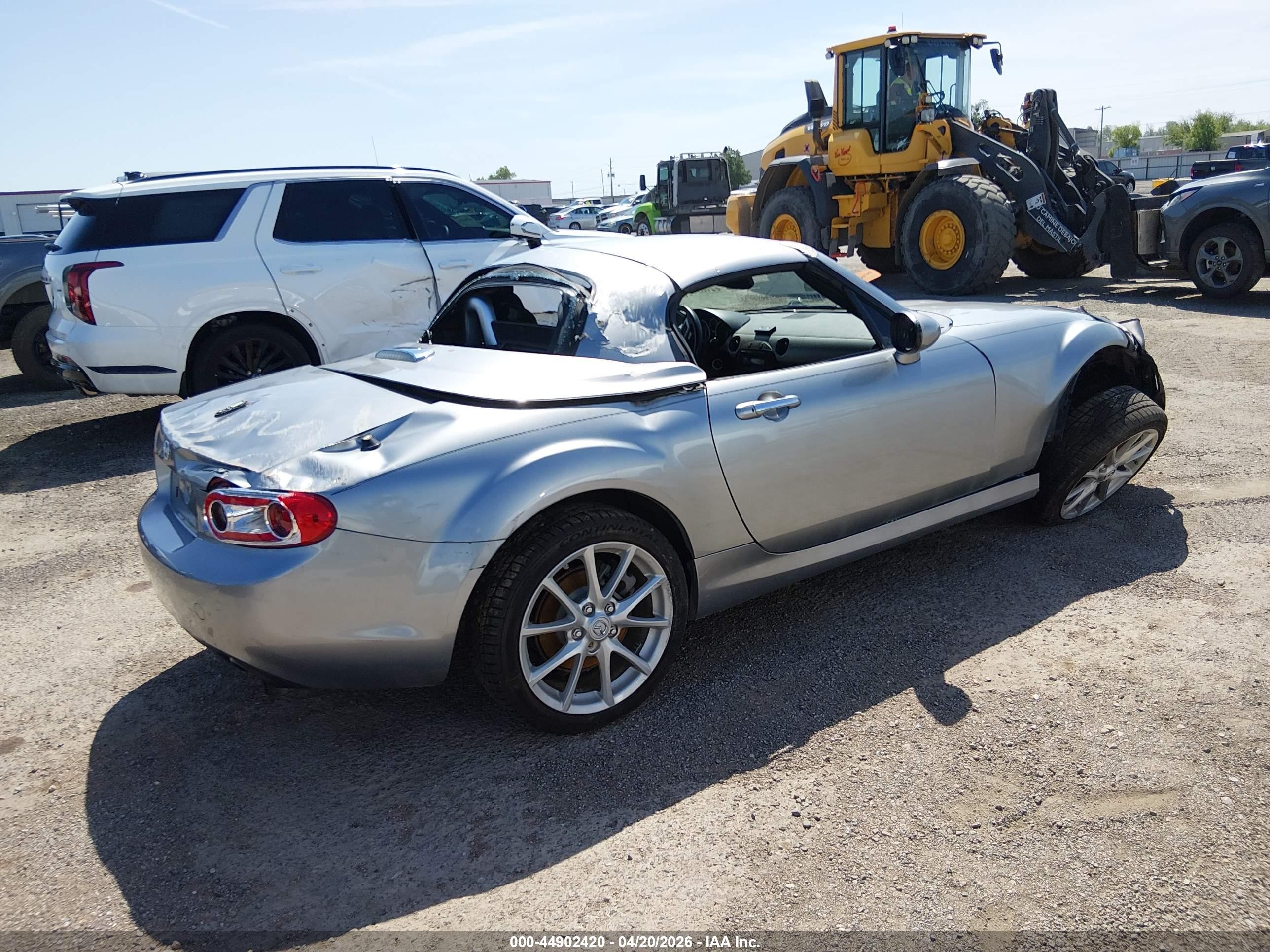 2011 Mazda Mx-5 Miata Grand Touring Silver vin: JM1NC2PF2B0217538