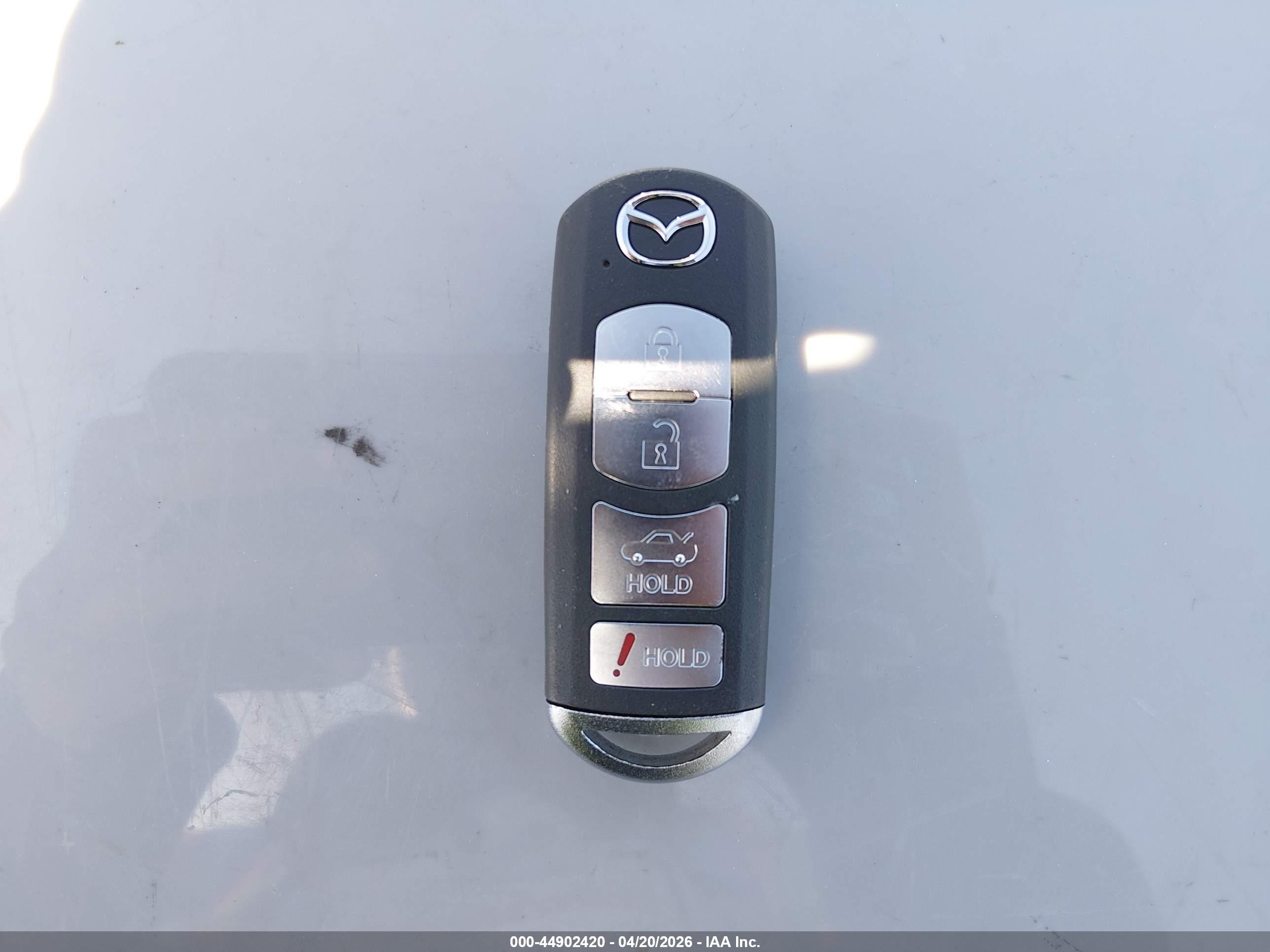 2011 Mazda Mx-5 Miata Grand Touring Silver vin: JM1NC2PF2B0217538