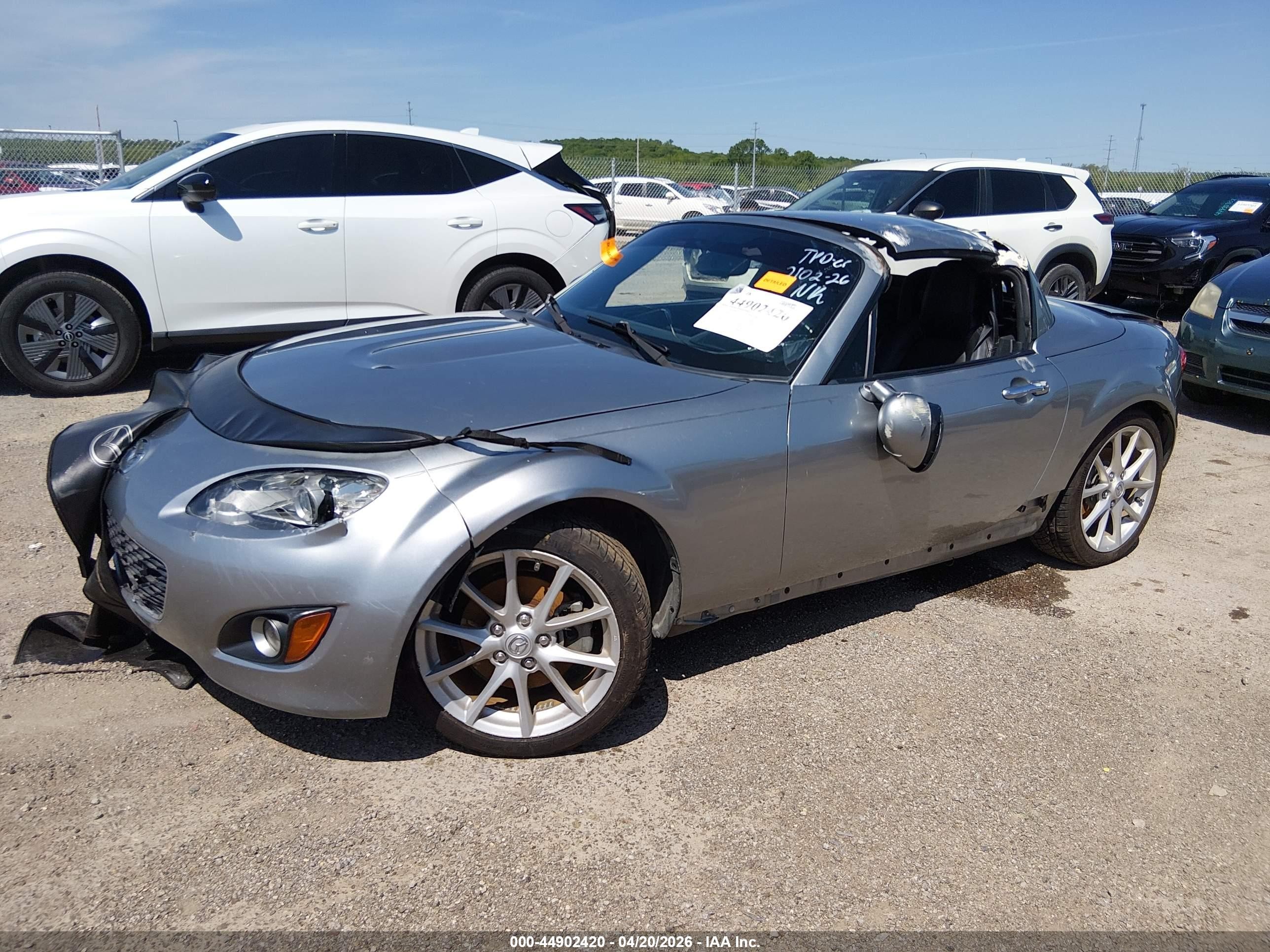 2011 Mazda Mx-5 Miata Grand Touring Silver vin: JM1NC2PF2B0217538