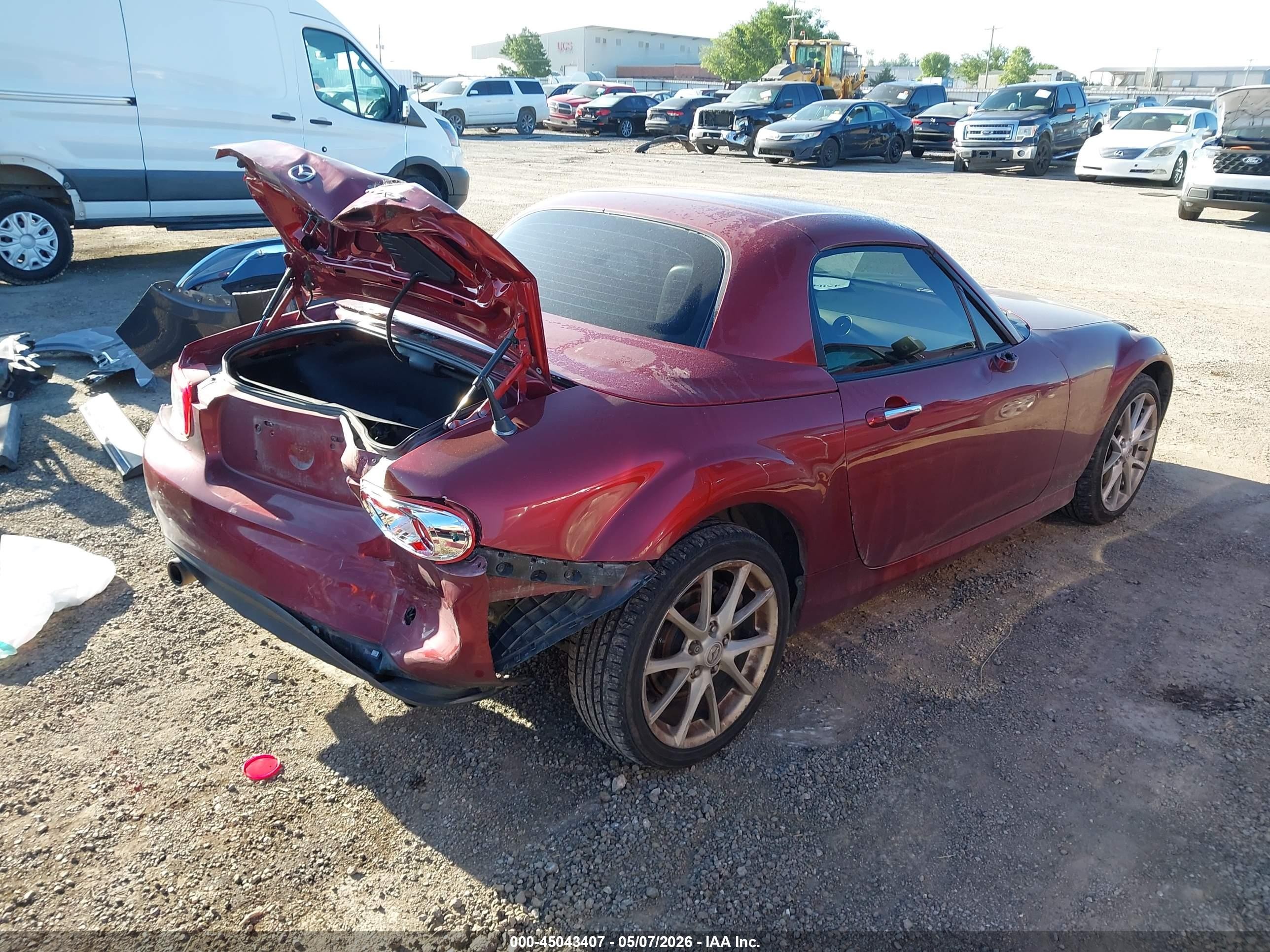 2011 Mazda Mx-5 Miata Grand Touring Red vin: JM1NC2PF2B0219497
