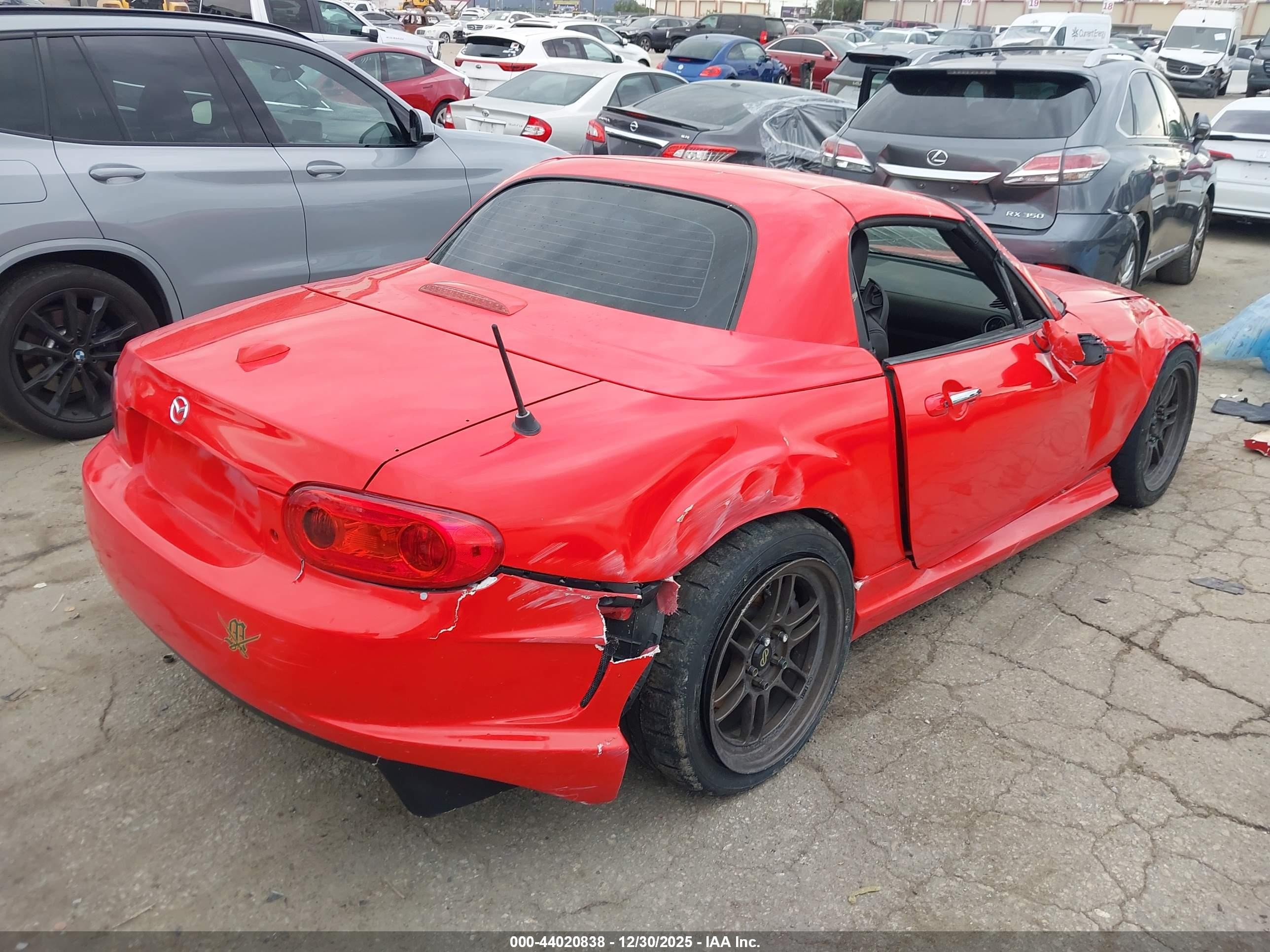 2011 Mazda Mx-5 Miata Grand Touring Red vin: JM1NC2PF3B0214826