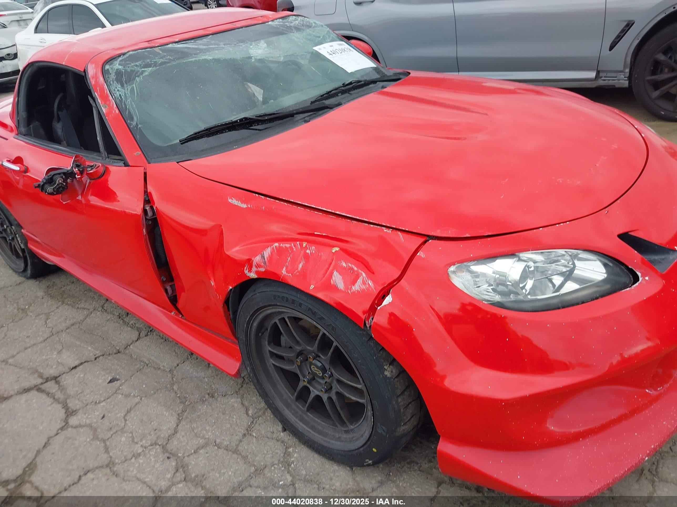 2011 Mazda Mx-5 Miata Grand Touring Red vin: JM1NC2PF3B0214826