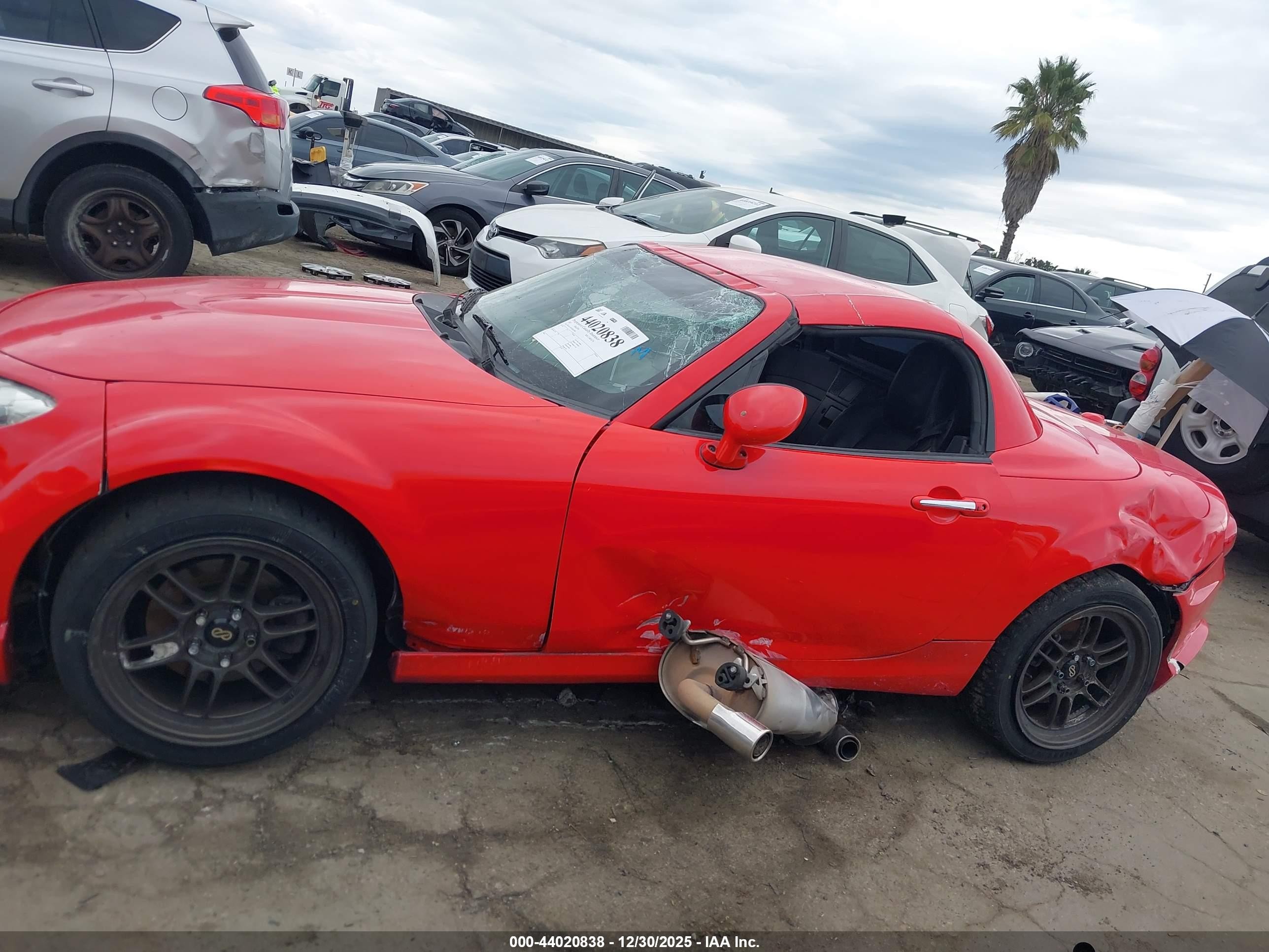 2011 Mazda Mx-5 Miata Grand Touring Red vin: JM1NC2PF3B0214826