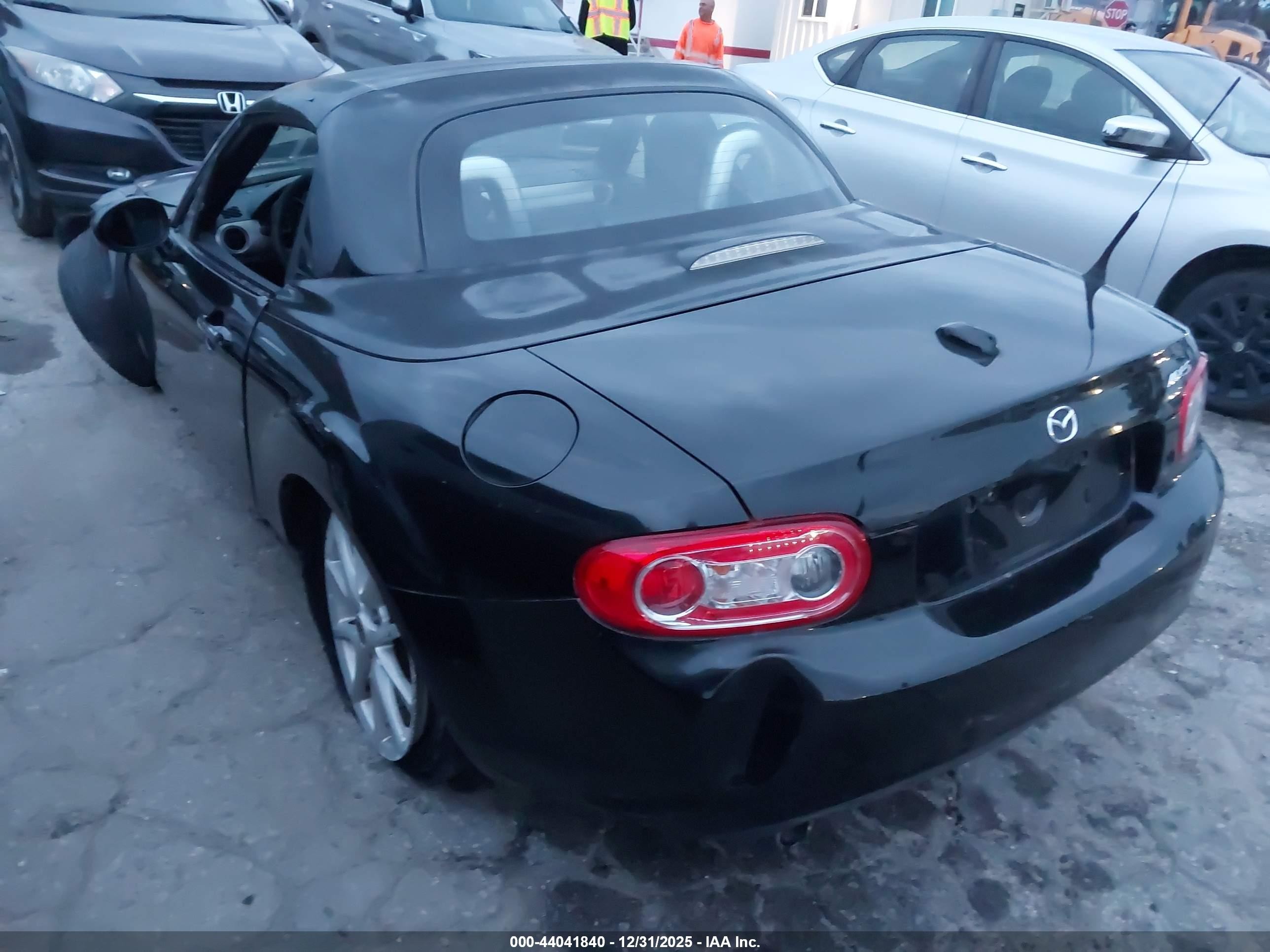 2011 Mazda Mx-5 Miata Grand Touring Black vin: JM1NC2PF4B0214267