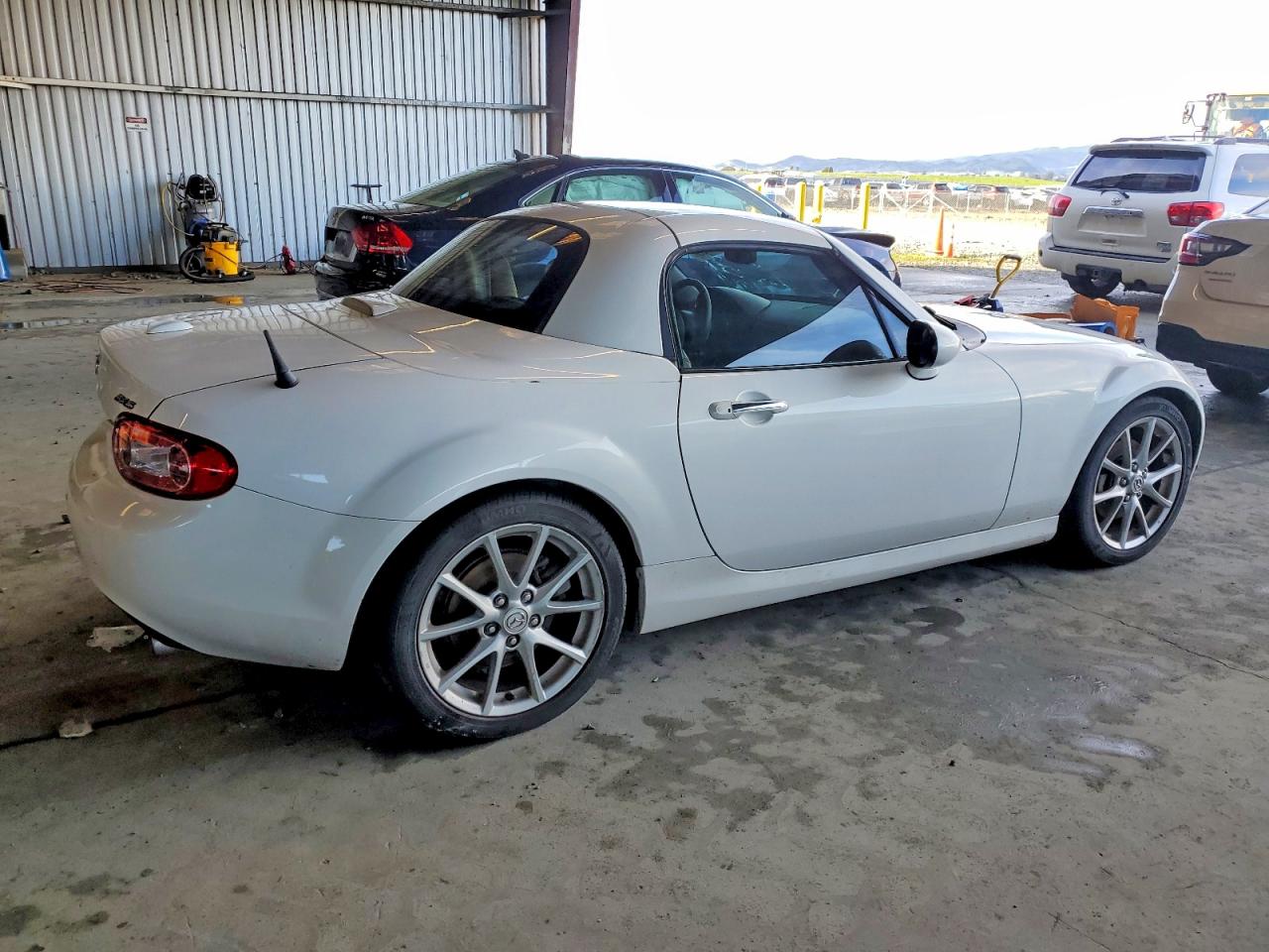 2012 Mazda Mx-5 Miata White vin: JM1NC2PF4C0225609