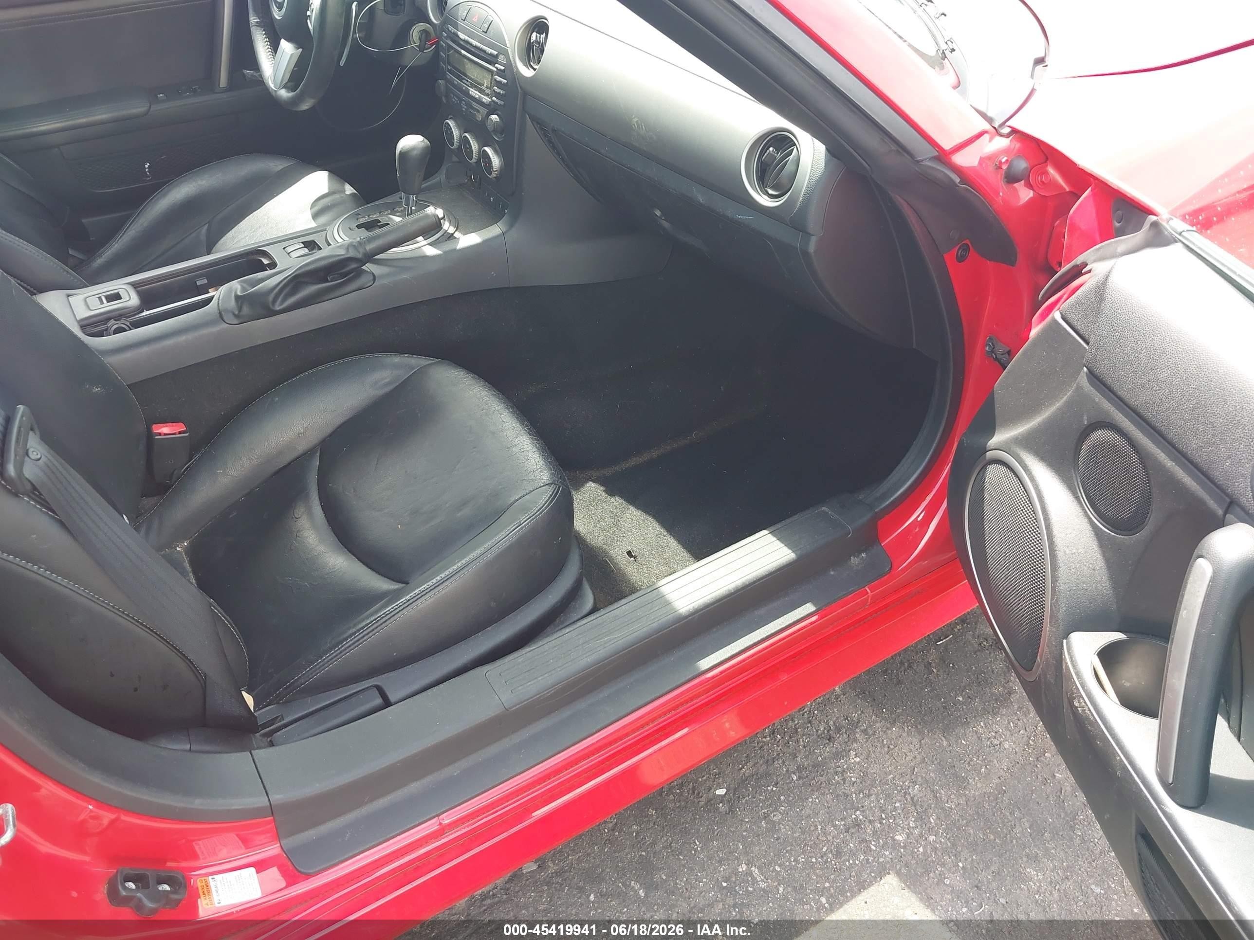 2011 Mazda Mx-5 Miata Grand Touring Red vin: JM1NC2PF5B0216402