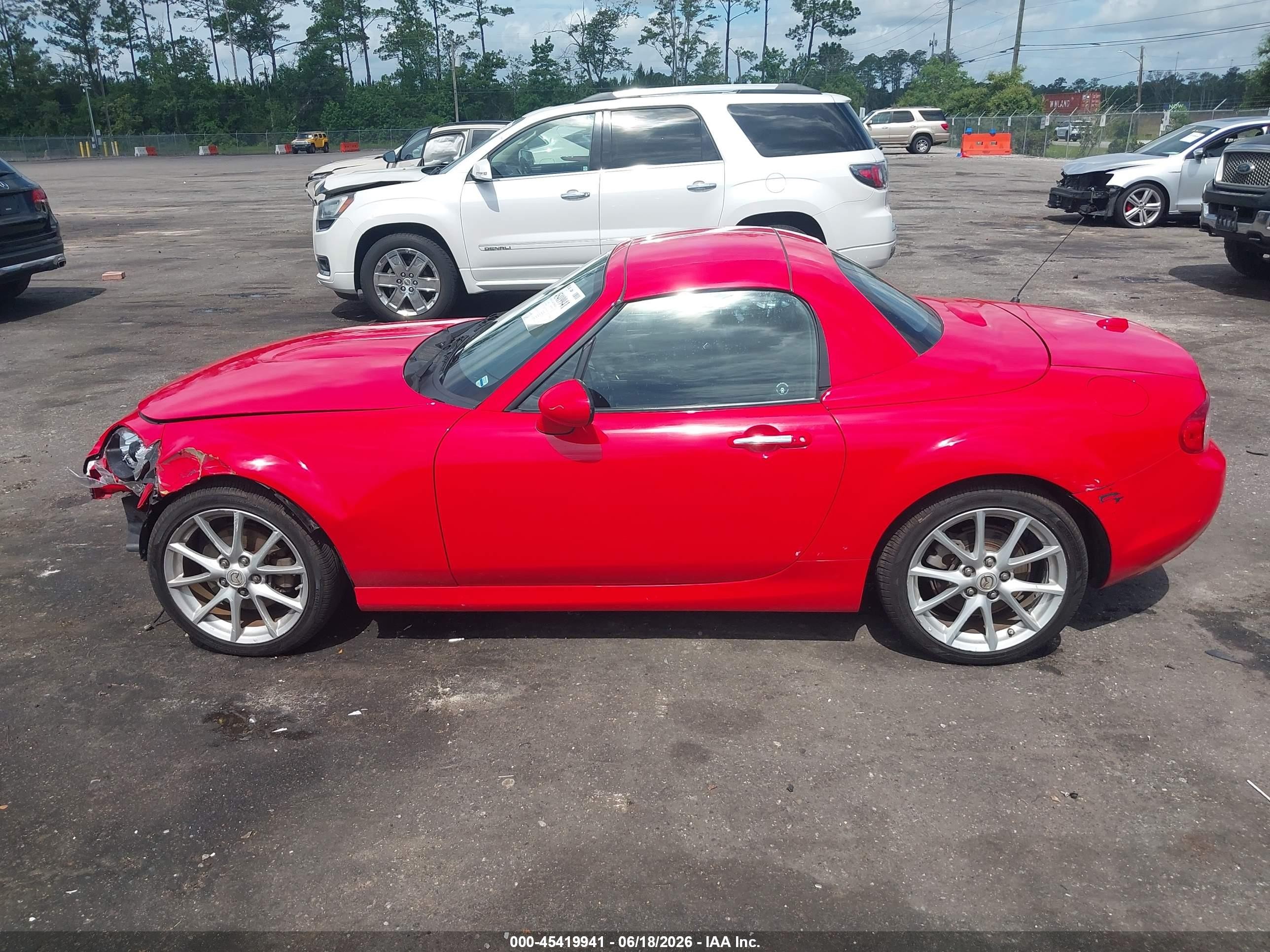 2011 Mazda Mx-5 Miata Grand Touring Red vin: JM1NC2PF5B0216402