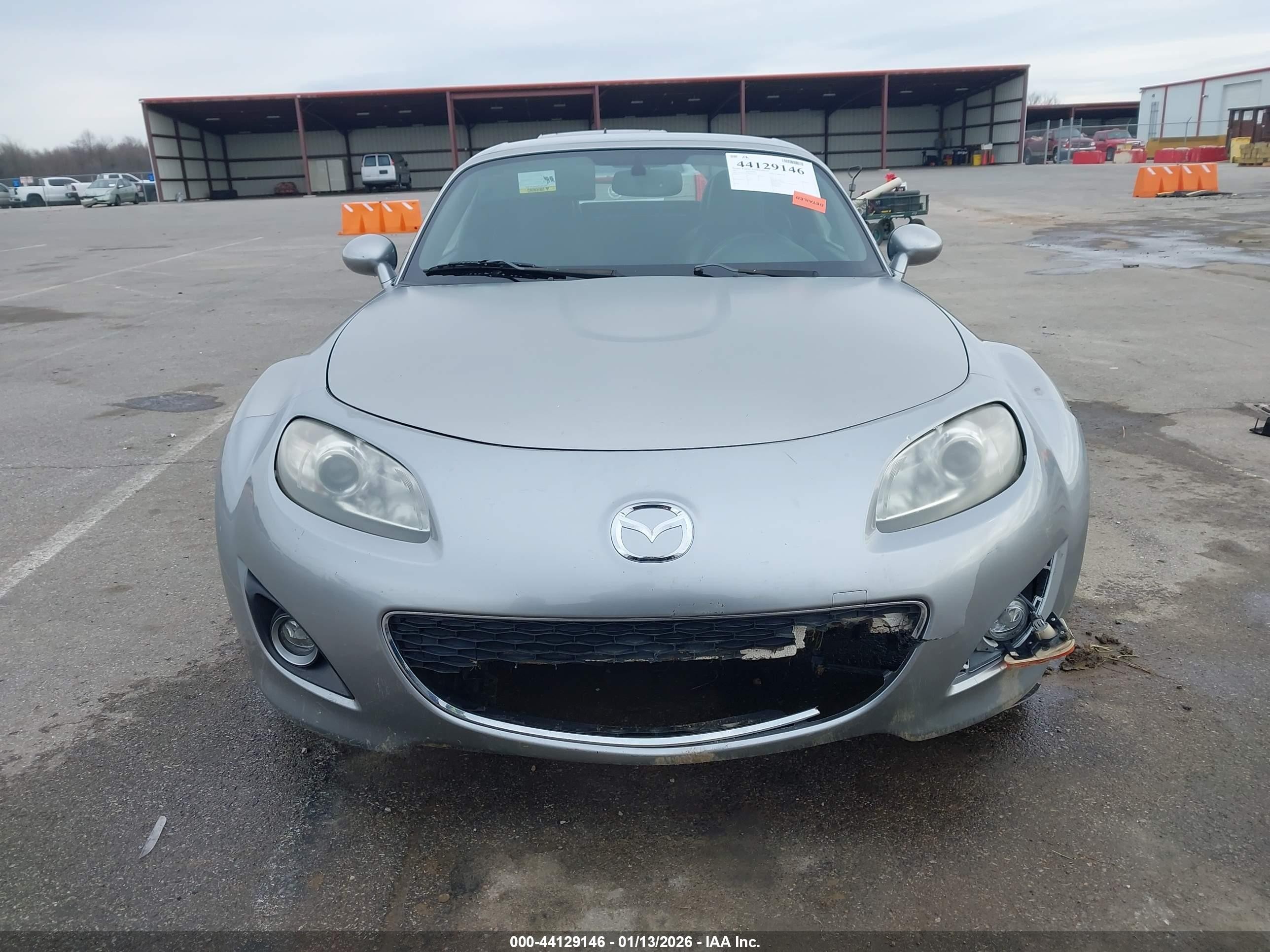 2011 Mazda Mx-5 Miata Grand Touring Silver vin: JM1NC2PF8B0214322