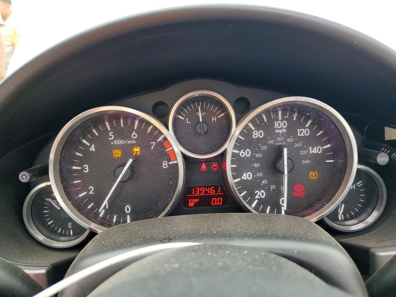 2011 Mazda Mx-5 Miata Silver vin: JM1NC2PF8B0217074