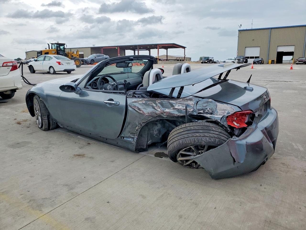 2011 Mazda Mx-5 Miata Silver vin: JM1NC2PF8B0217074