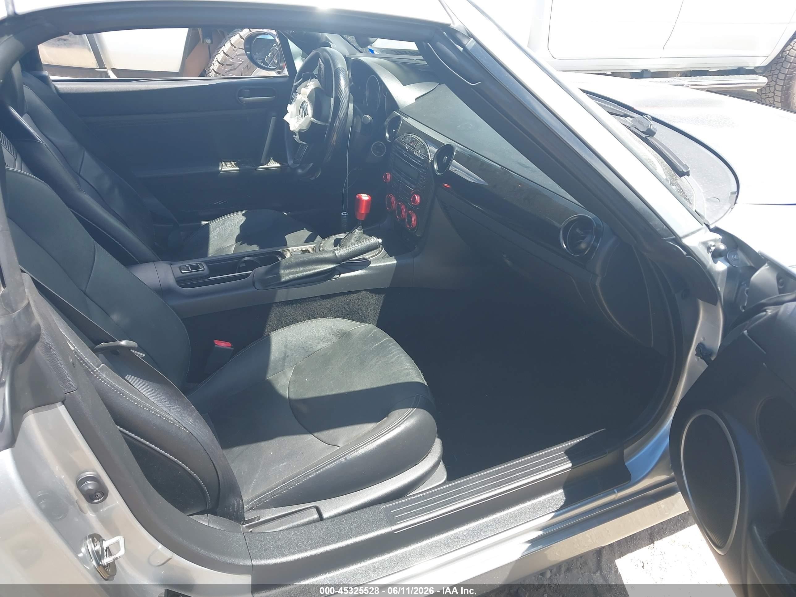 2014 Mazda Mx-5 Miata Grand Touring Silver vin: JM1NC2PF8E0235580