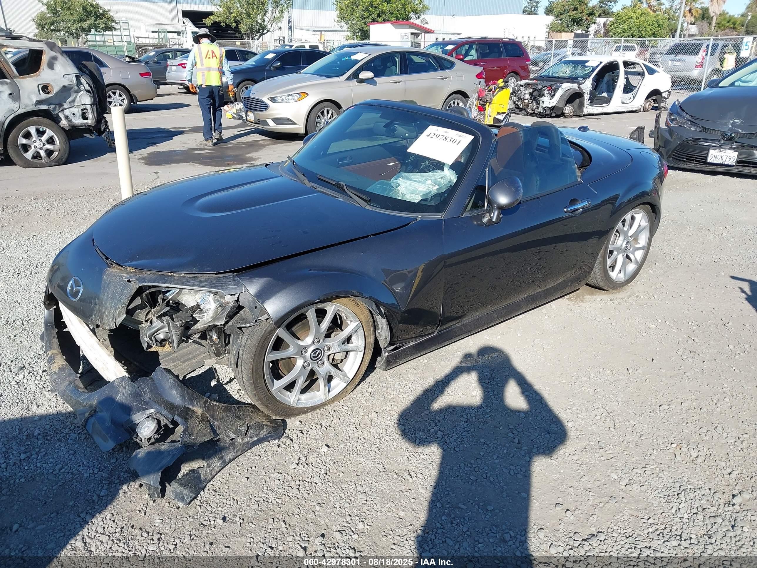 2014 Mazda Mx-5 Miata Grand Touring Gray vin: JM1NC2PF8E0236468