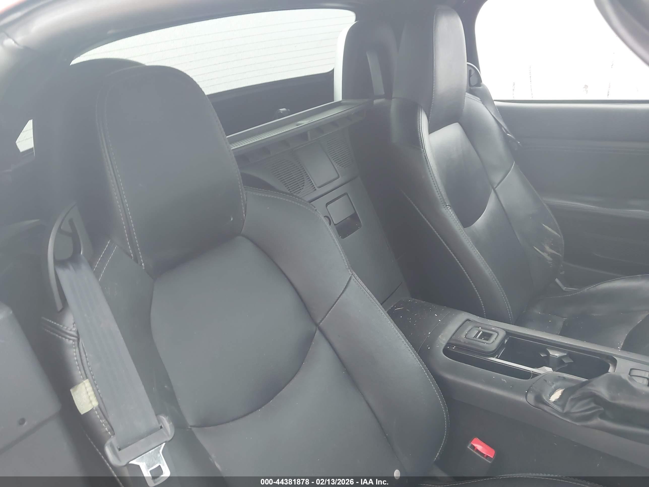 2011 Mazda Mx-5 Miata Grand Touring Red vin: JM1NC2PF9B0214006