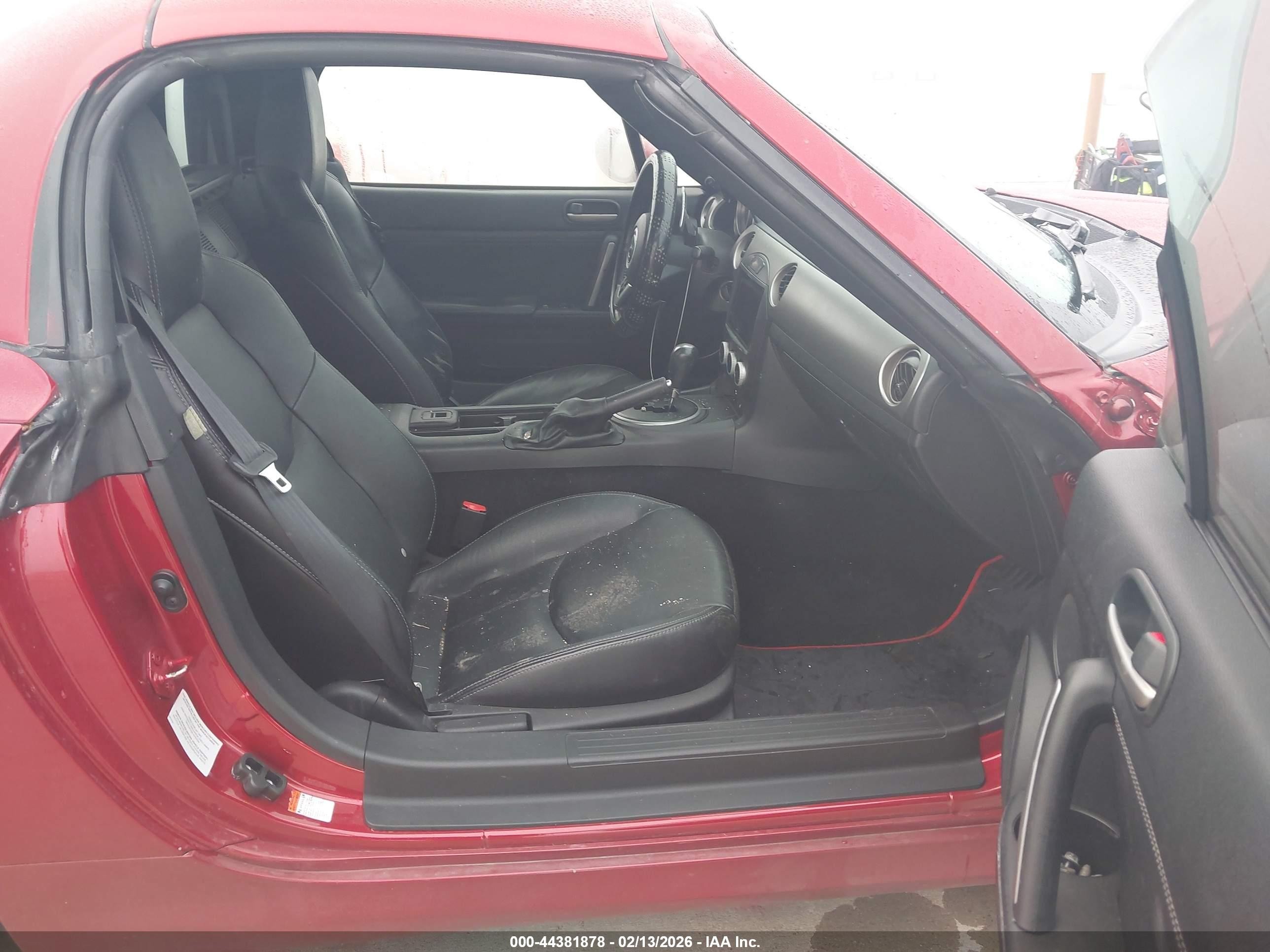 2011 Mazda Mx-5 Miata Grand Touring Red vin: JM1NC2PF9B0214006