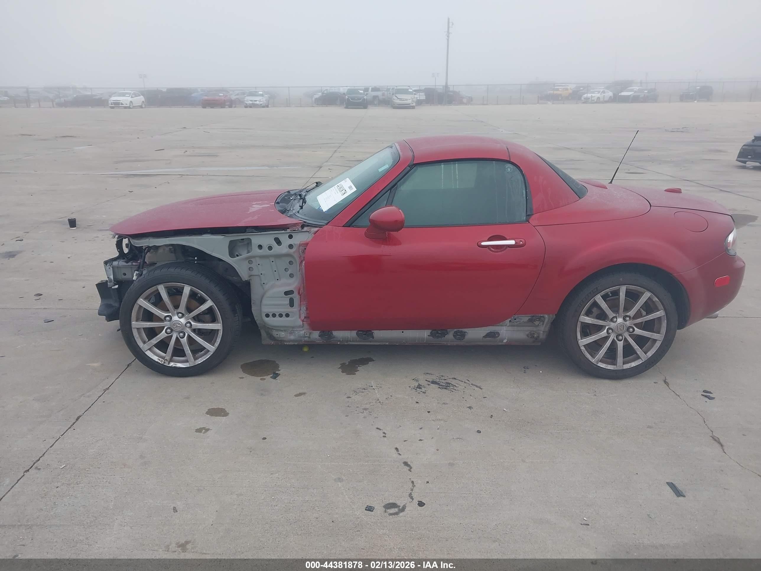 2011 Mazda Mx-5 Miata Grand Touring Red vin: JM1NC2PF9B0214006
