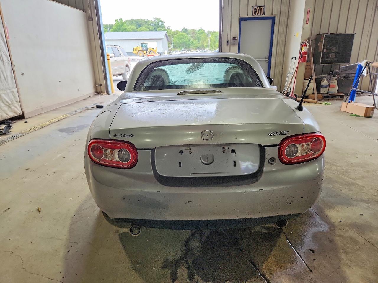2011 Mazda Mx-5 Miata Silver vin: JM1NC2PF9B0218430