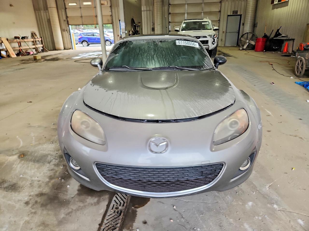 2011 Mazda Mx-5 Miata Silver vin: JM1NC2PF9B0218430