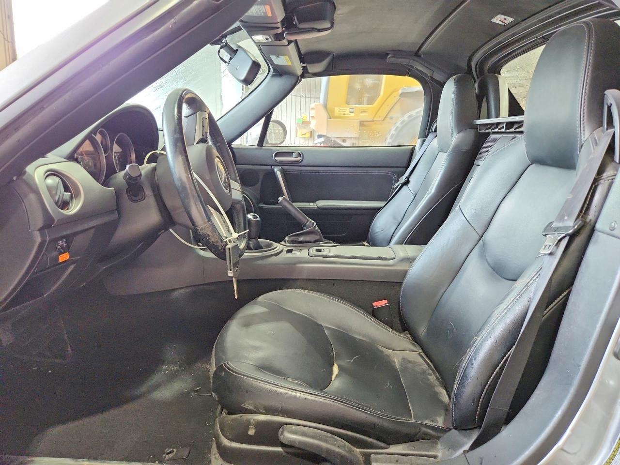 2011 Mazda Mx-5 Miata Silver vin: JM1NC2PF9B0218430